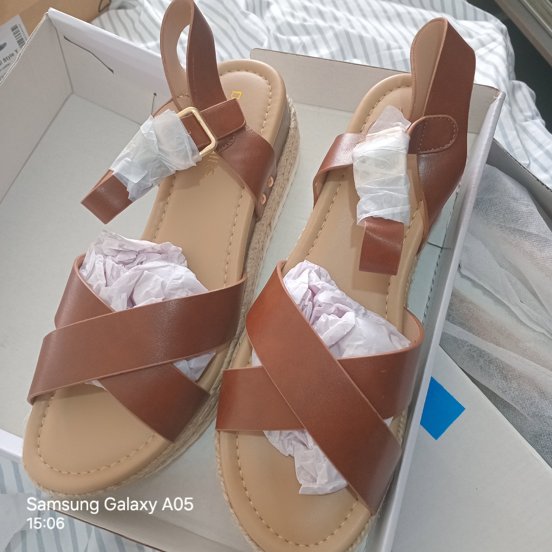 Brown Platform Espadrille Sandals, Dream pairs, 8, New condition — preloved on SilentSale®