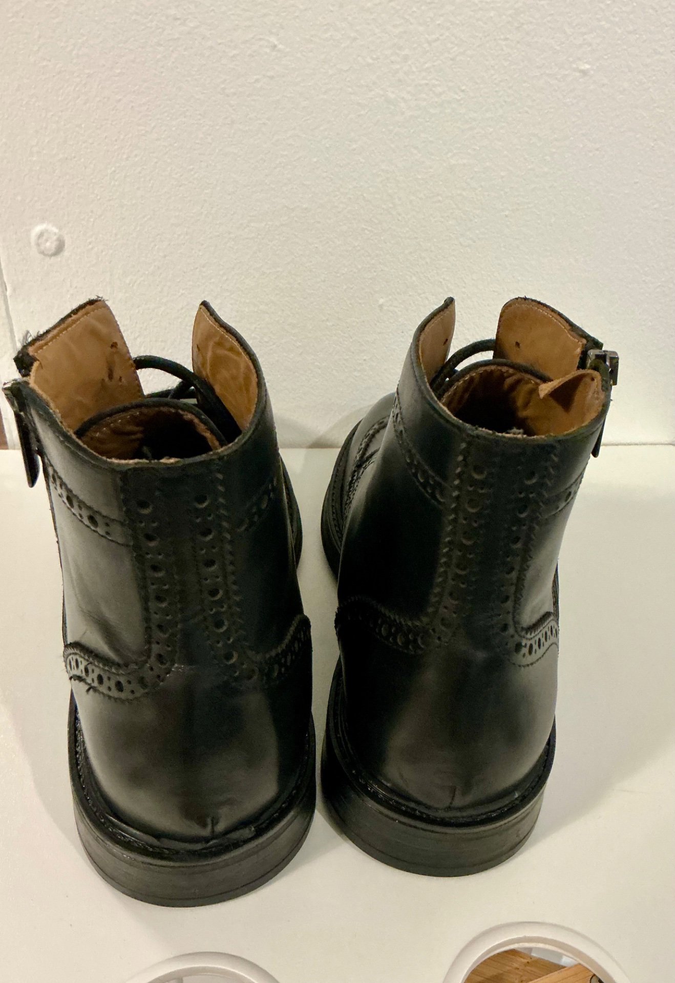Black Leather Brogue Ankle Boots, Clarks, 42, New condition — preloved on SilentSale®
