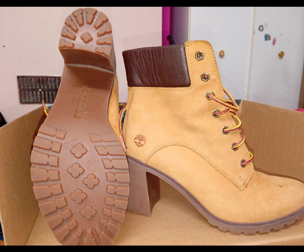 Timberland Brown Nubuck Heeled Ankle Boots, Timberland, 5.5, Like New condition — preloved on SilentSale®