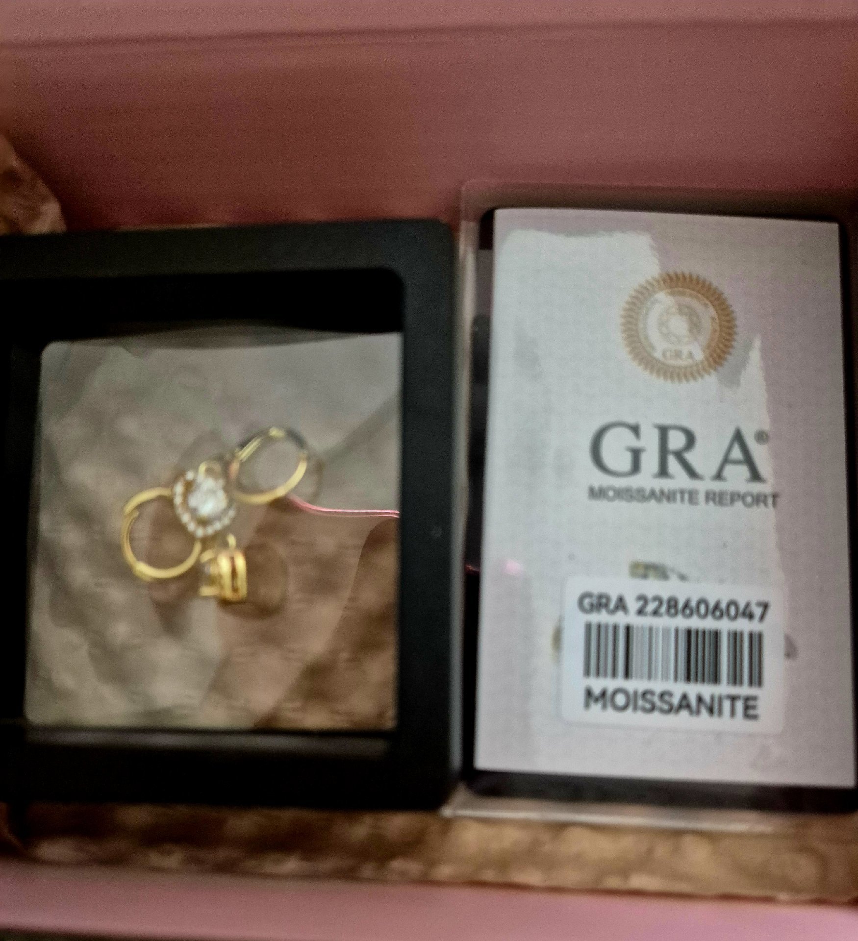 Light Luxury Accessories Gold Tone Moissanite Earrings, GRA, One Size, New condition — preloved on SilentSale®