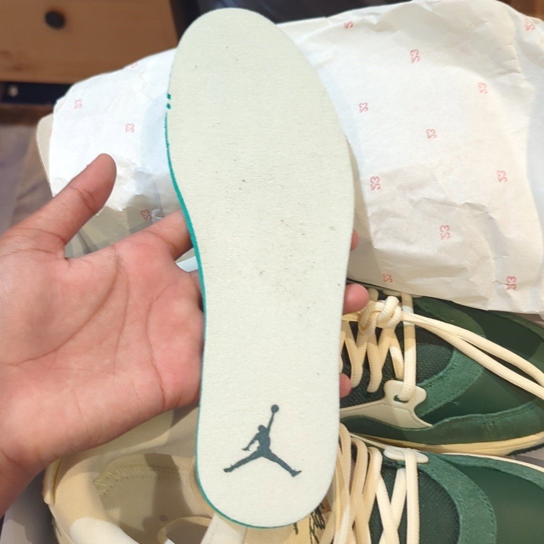Air Jordan 4 RM Women's Trainers Fir Green UK 7.5, Jordan, 7.5, New condition — preloved on SilentSale®
