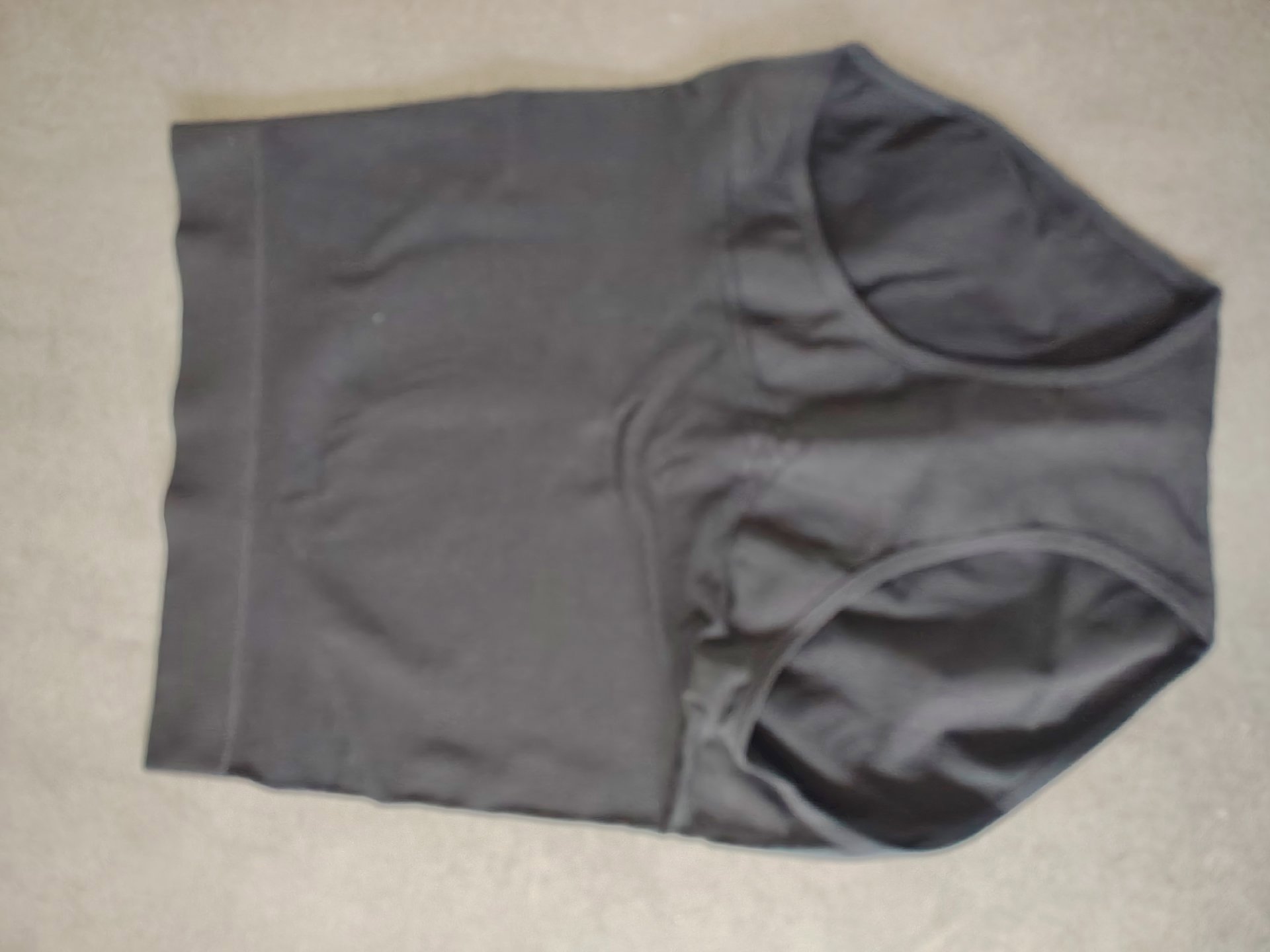Women's High Waisted, Uniqlo, XL, New condition — preloved on SilentSale®