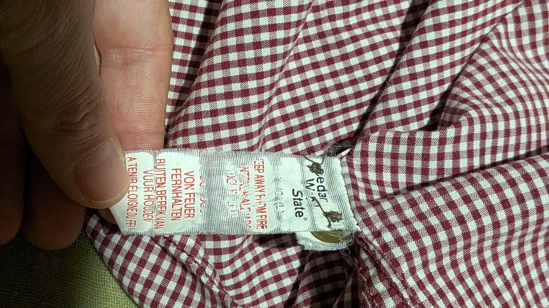 Size L Cedar Wood State burgundy and white gingham button-down shirt, Cedar Wood State, L, Excellent condition — preloved on SilentSale®