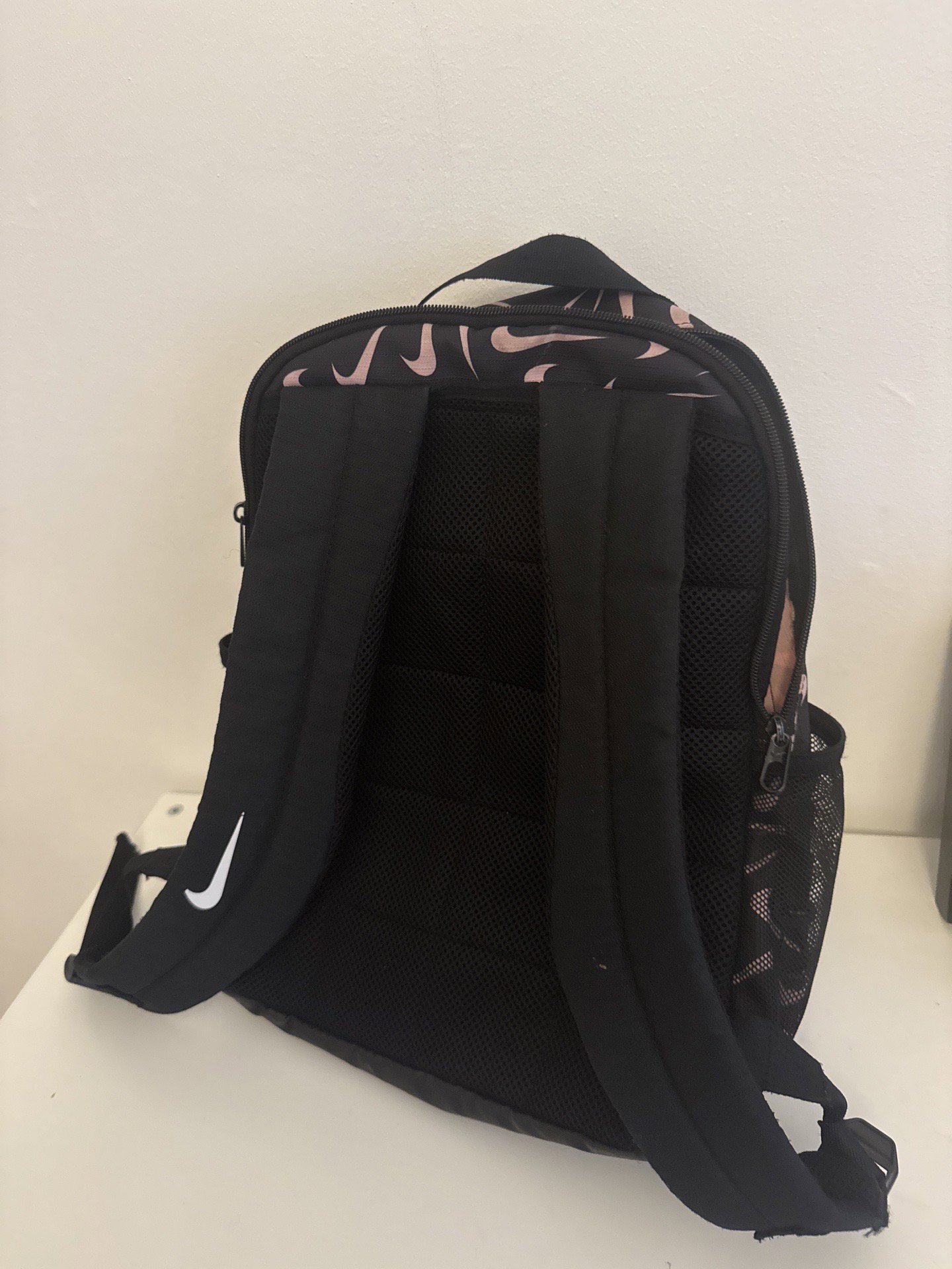 Nike Black and Pink Logo Print Backpack, Nike, One Size, Excellent condition — preloved on SilentSale®