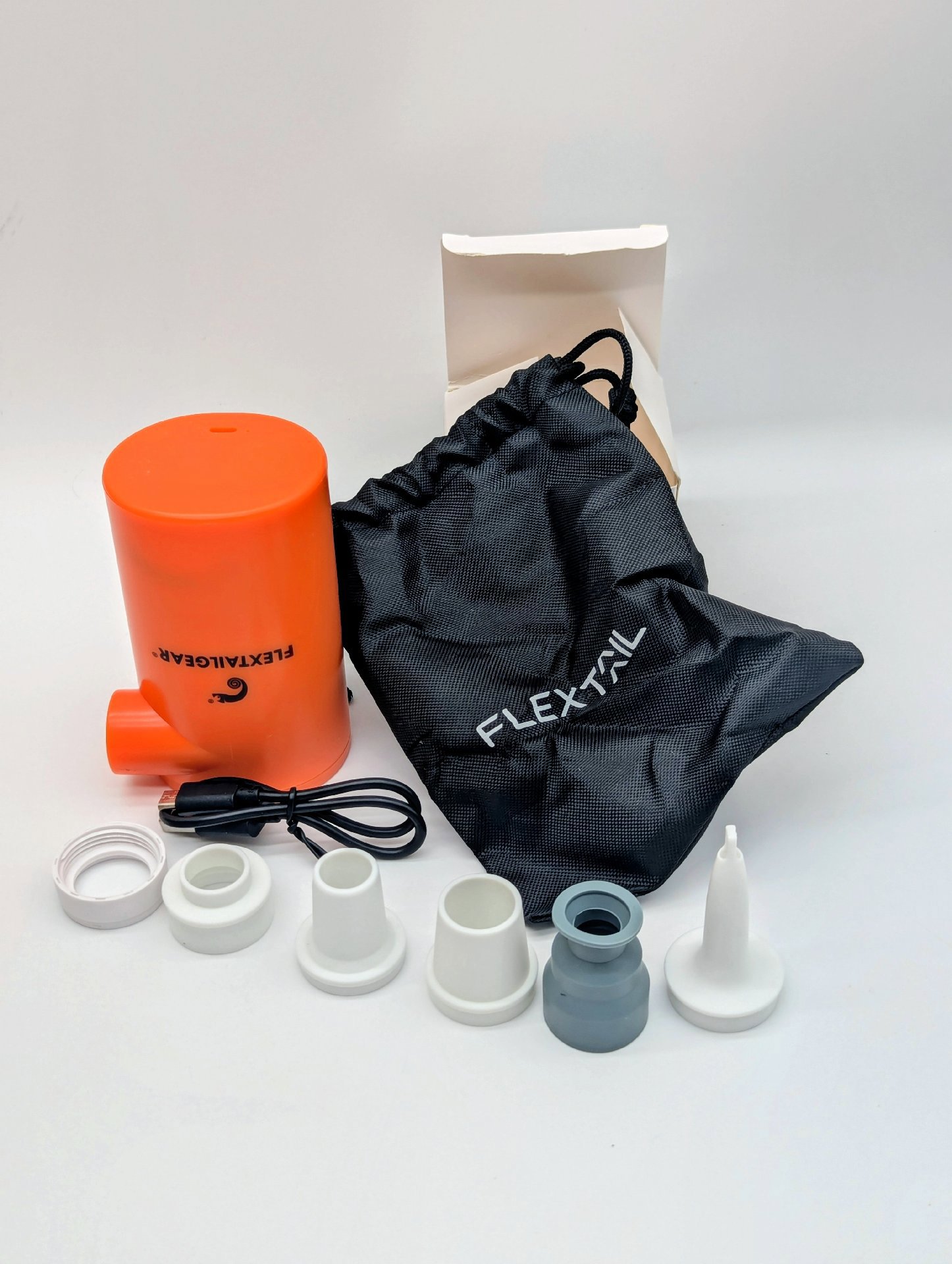 Flextailgear Evo Pump with 5 Extra Nozzles, Flextailgear, One Size, New condition — preloved on SilentSale®
