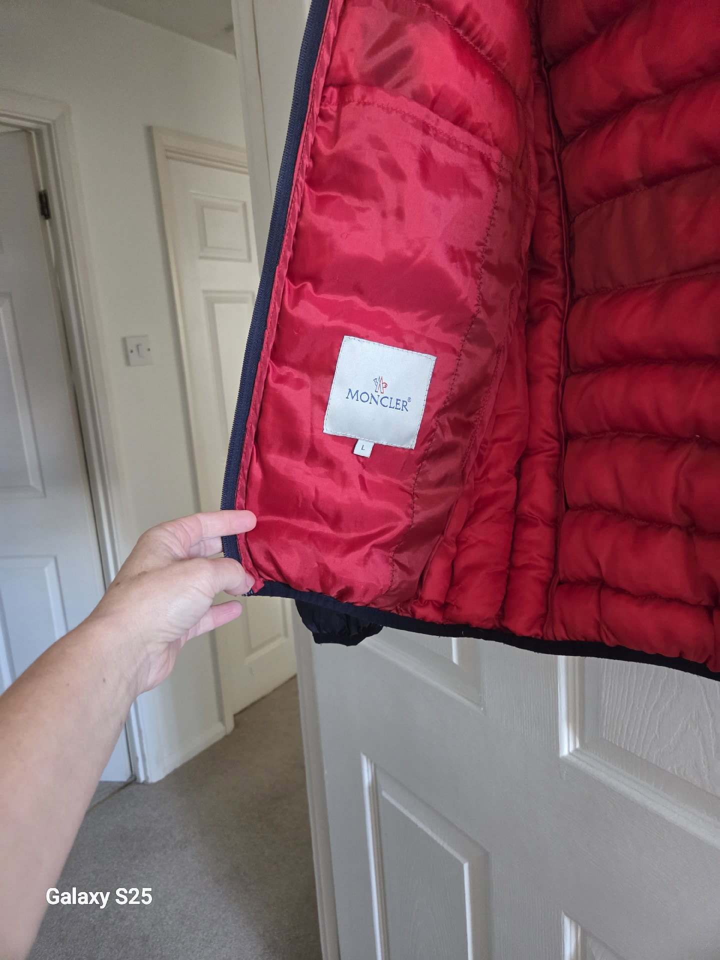  Navy Blue Puffer Jacket with Red Lining – Size 10, Unbranded, 10, Excellent condition — preloved on SilentSale®