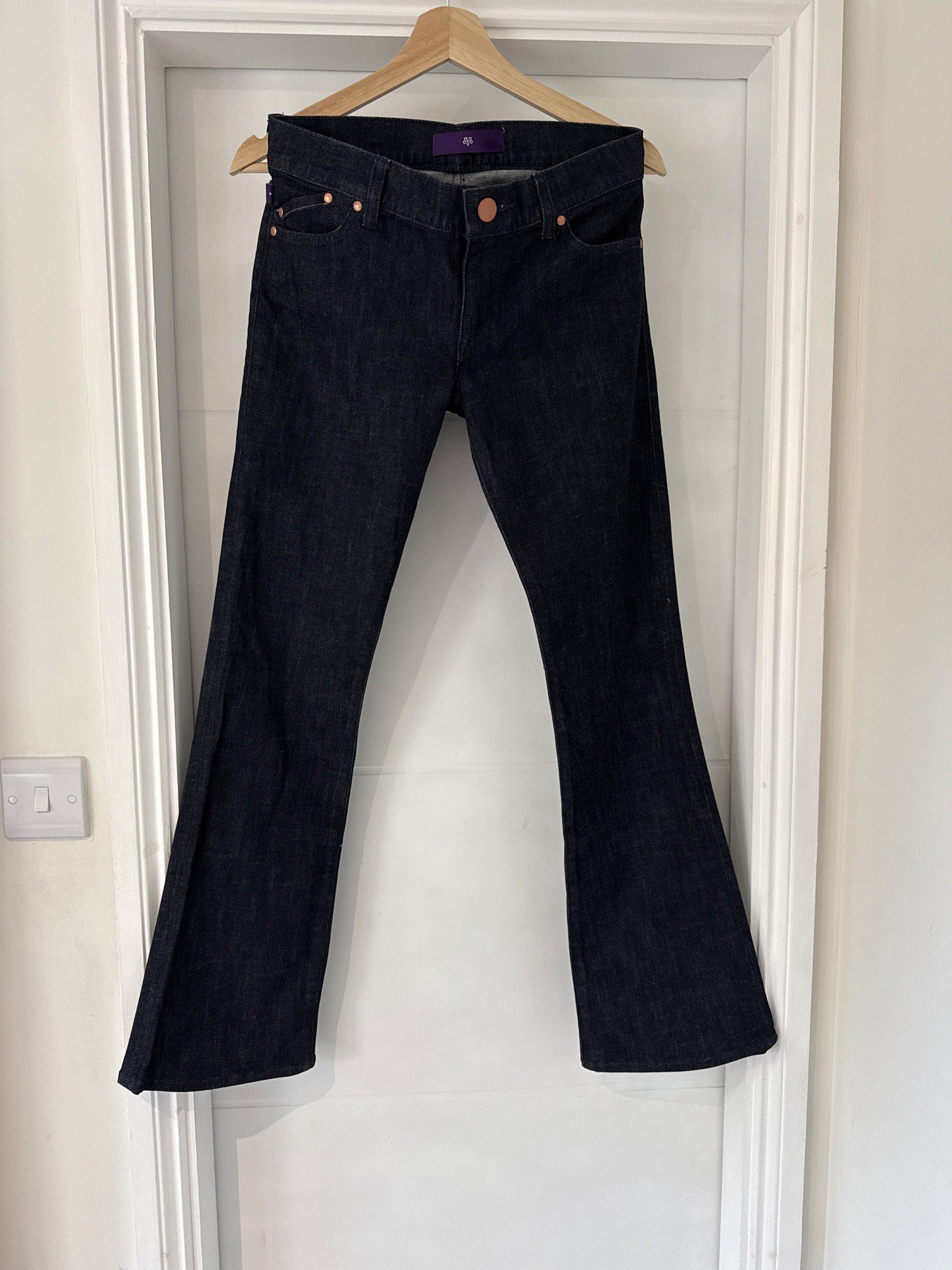 dVb Dark Blue Flared Jeans – W28 L34, Unbranded, W28 L34, New condition — preloved on SilentSale®