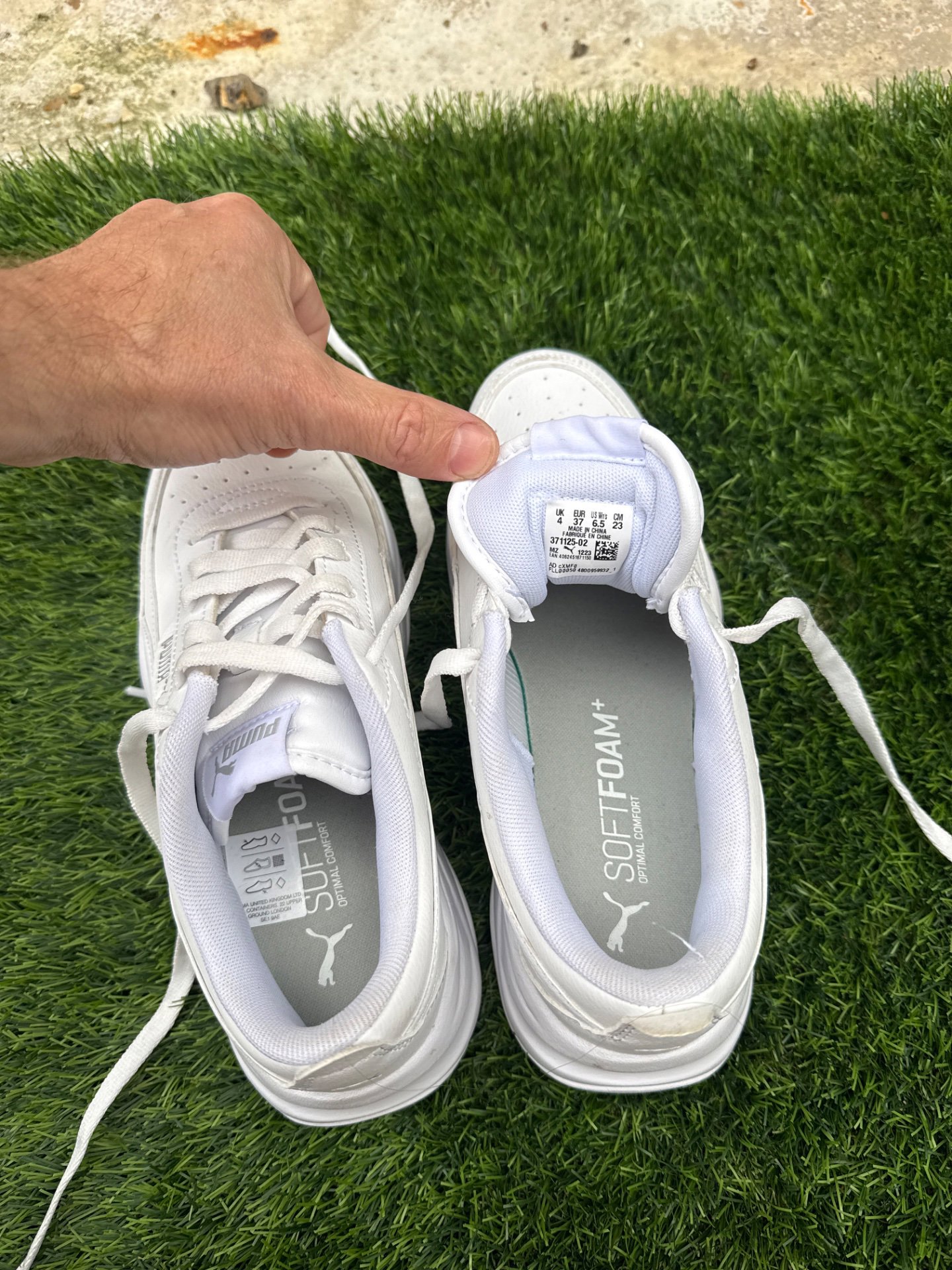 White Puma Sneakers UK4, Puma, 4, Excellent condition — preloved on SilentSale®
