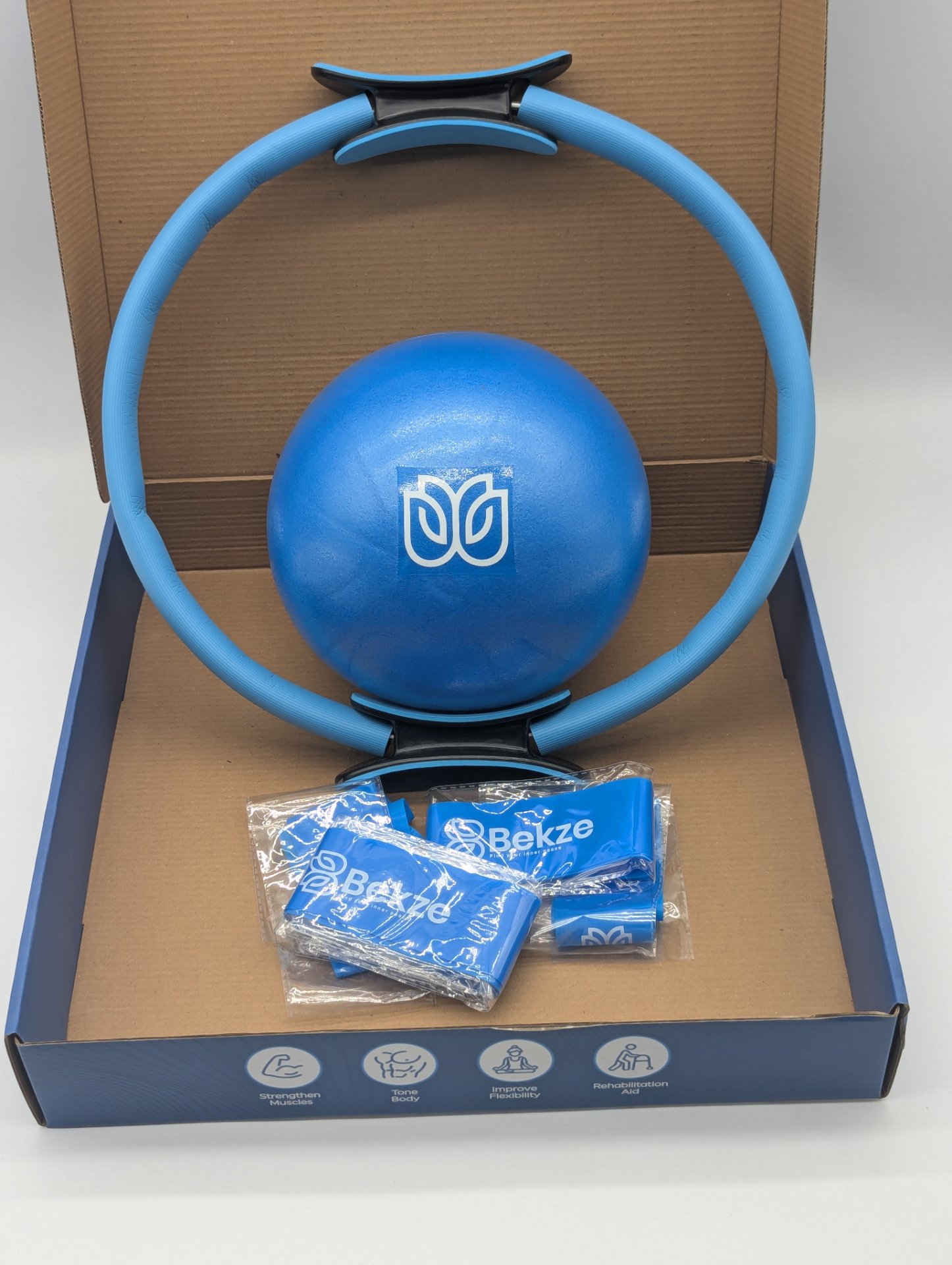 Bekze Pilates Ring Set with Mini Ball and Resistance Bands, Bekze, One Size, New condition — preloved on SilentSale®