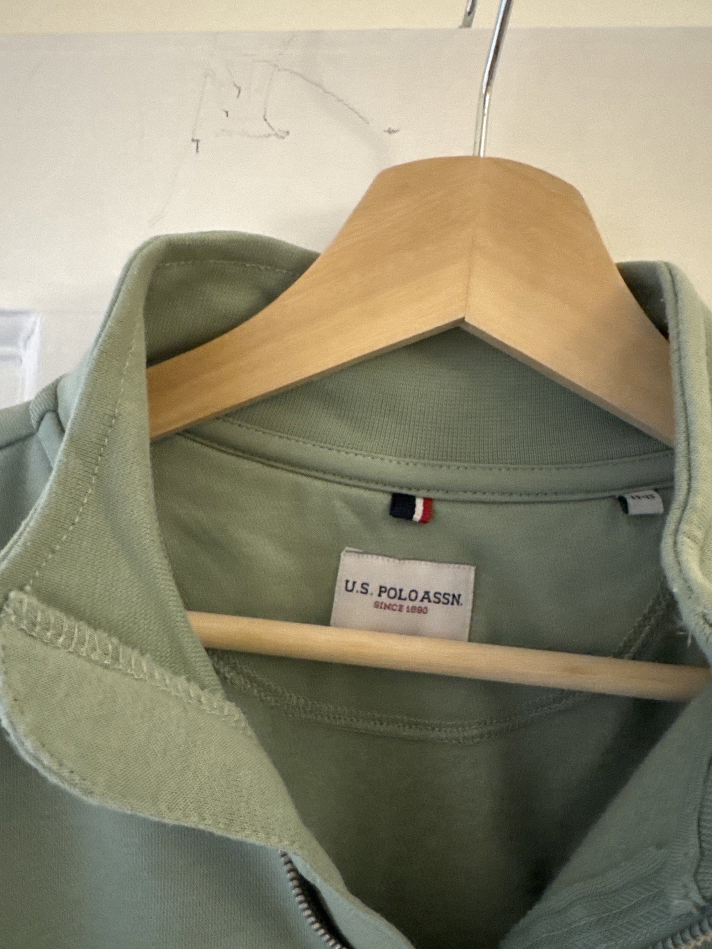 U.S. Polo Assn. Green Quarter Zip Sweatshirt – Size 14-15, U.S. Polo Assn, 14-15, Excellent condition — preloved on SilentSale®