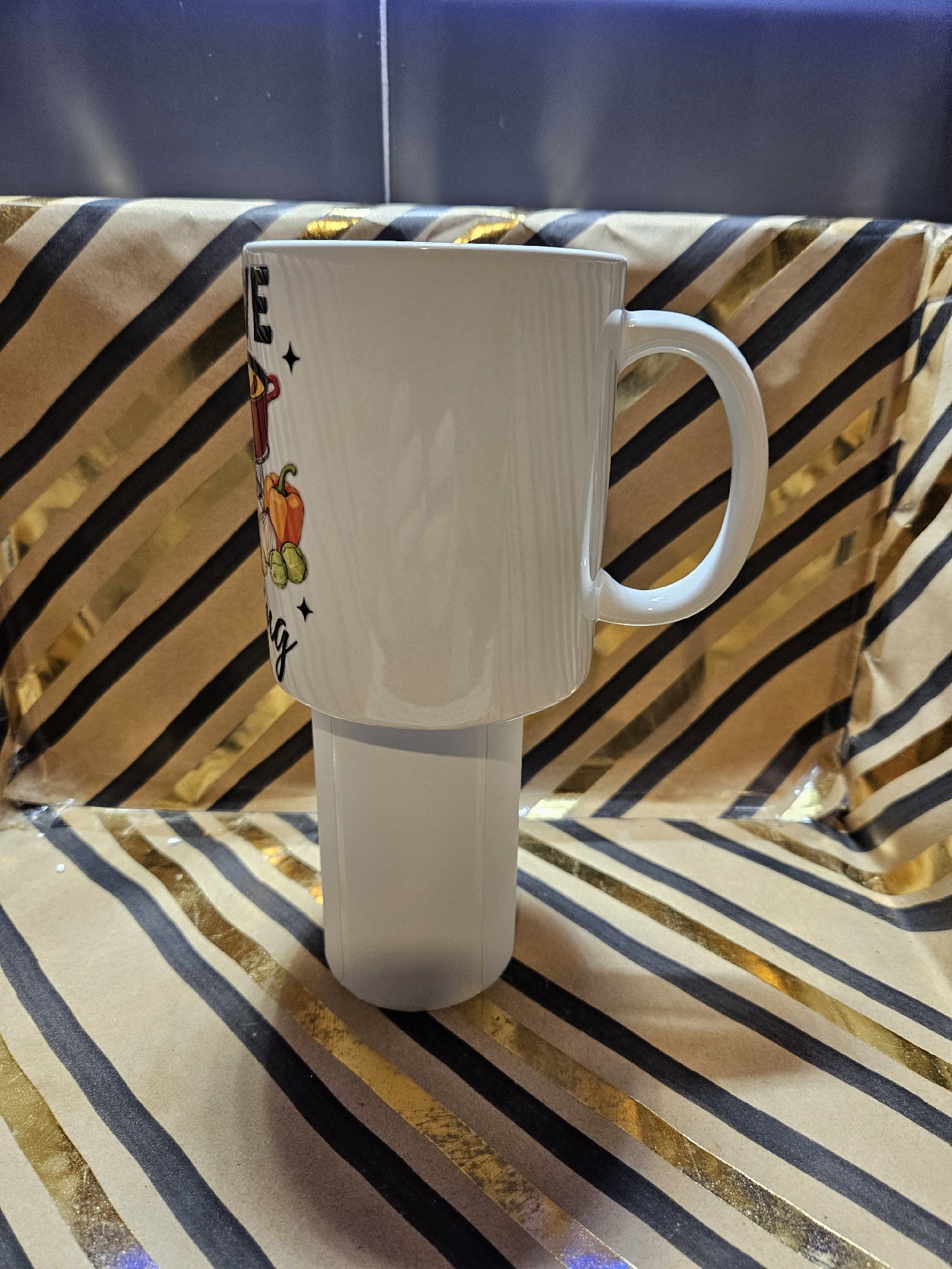 I Love Cooking Ceramic Mug with Colourful Food Design, Unbranded, One Size, New condition — preloved on SilentSale®