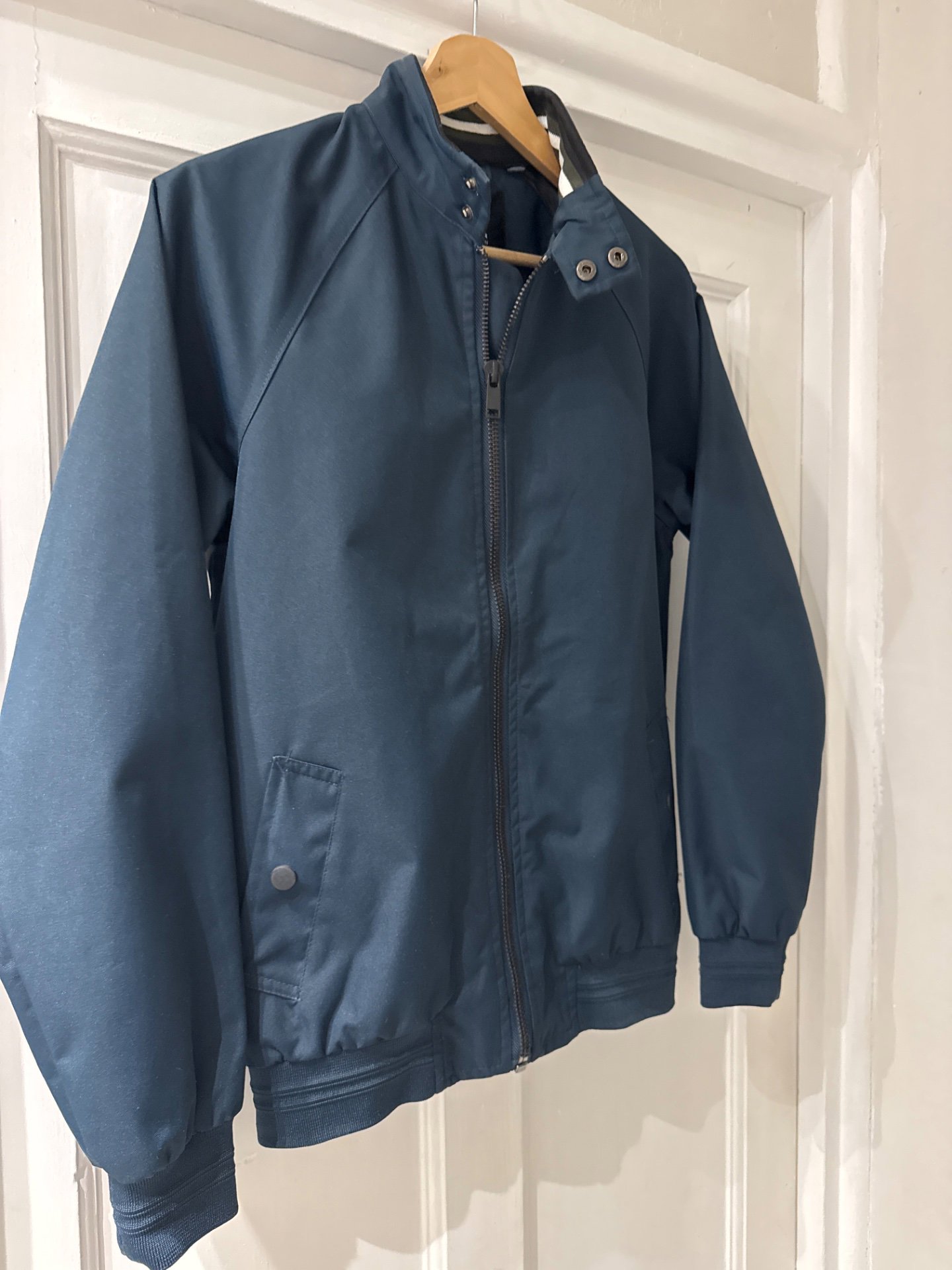 Burton Menswear London Navy Bomber Jacket – XS, Burton Menswear, XS, Excellent condition — preloved on SilentSale®