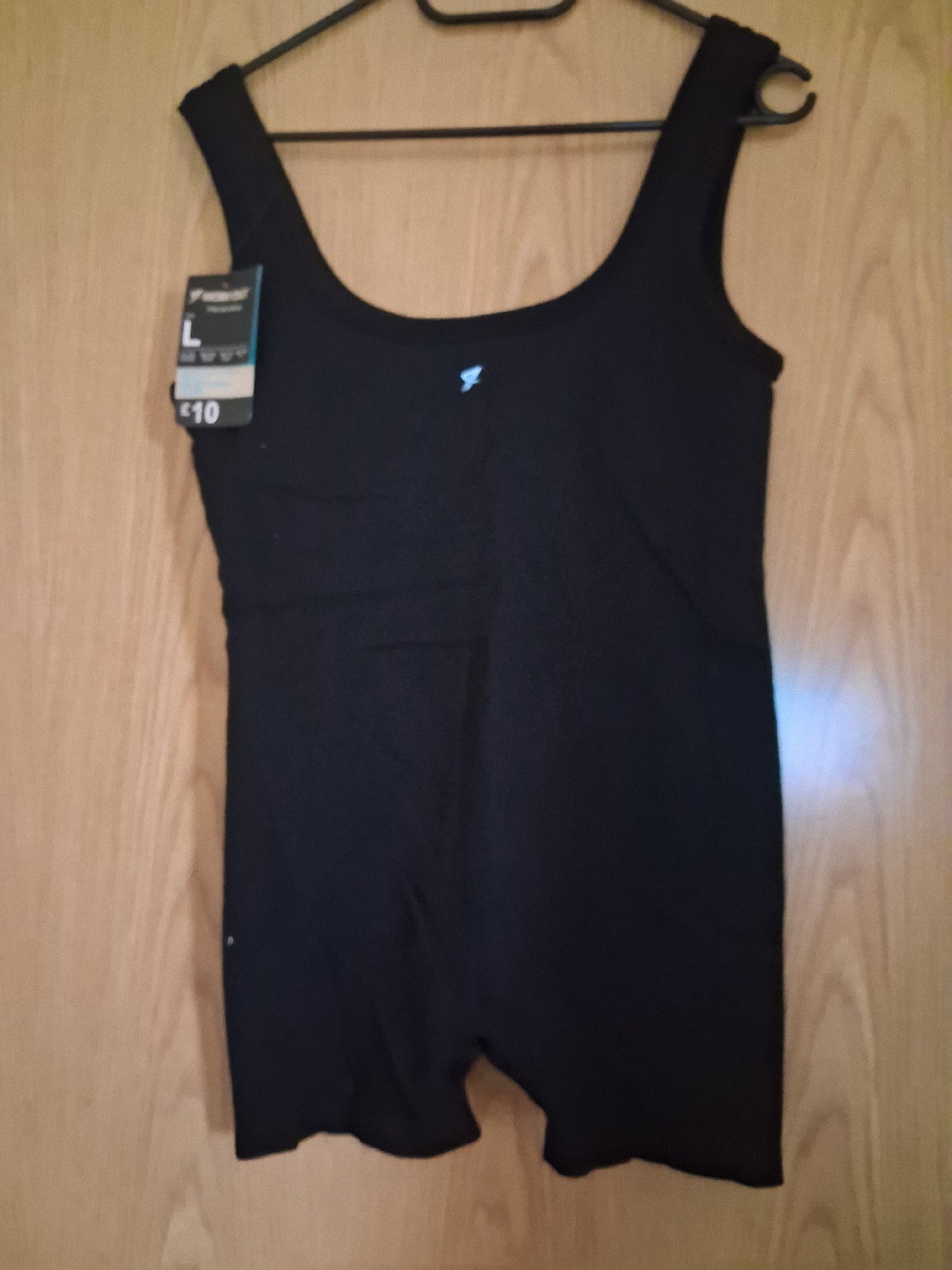 Proline Black Sleeveless Sports Bodysuit – Size L, Proline, L, New condition — preloved on SilentSale®
