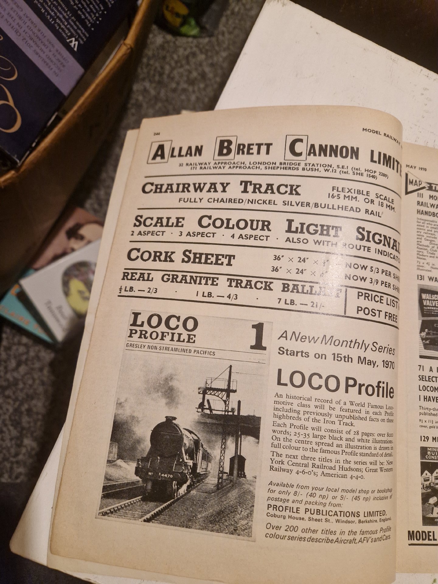 Model Railway News magazine, May 1970 issue, Unbranded, Paperback, Excellent condition — preloved on SilentSale®