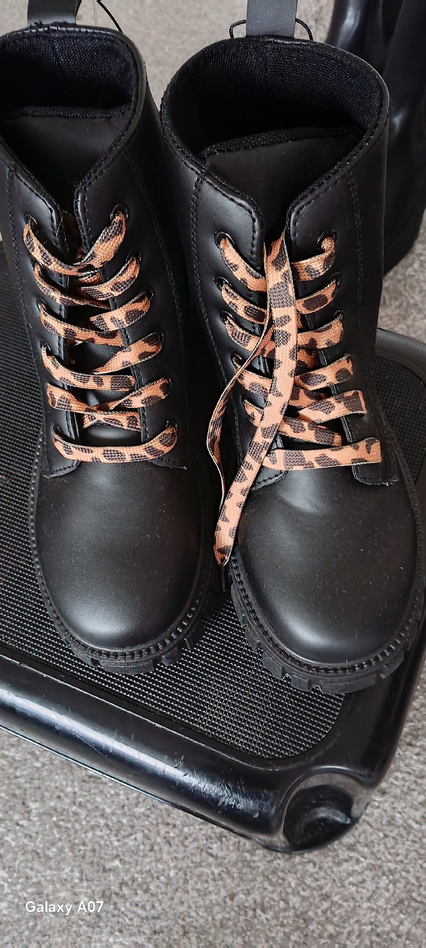 Black Ankle Boots with Leopard Print Laces – Size 2.5, Unbranded, 2.5, New condition — preloved on SilentSale®