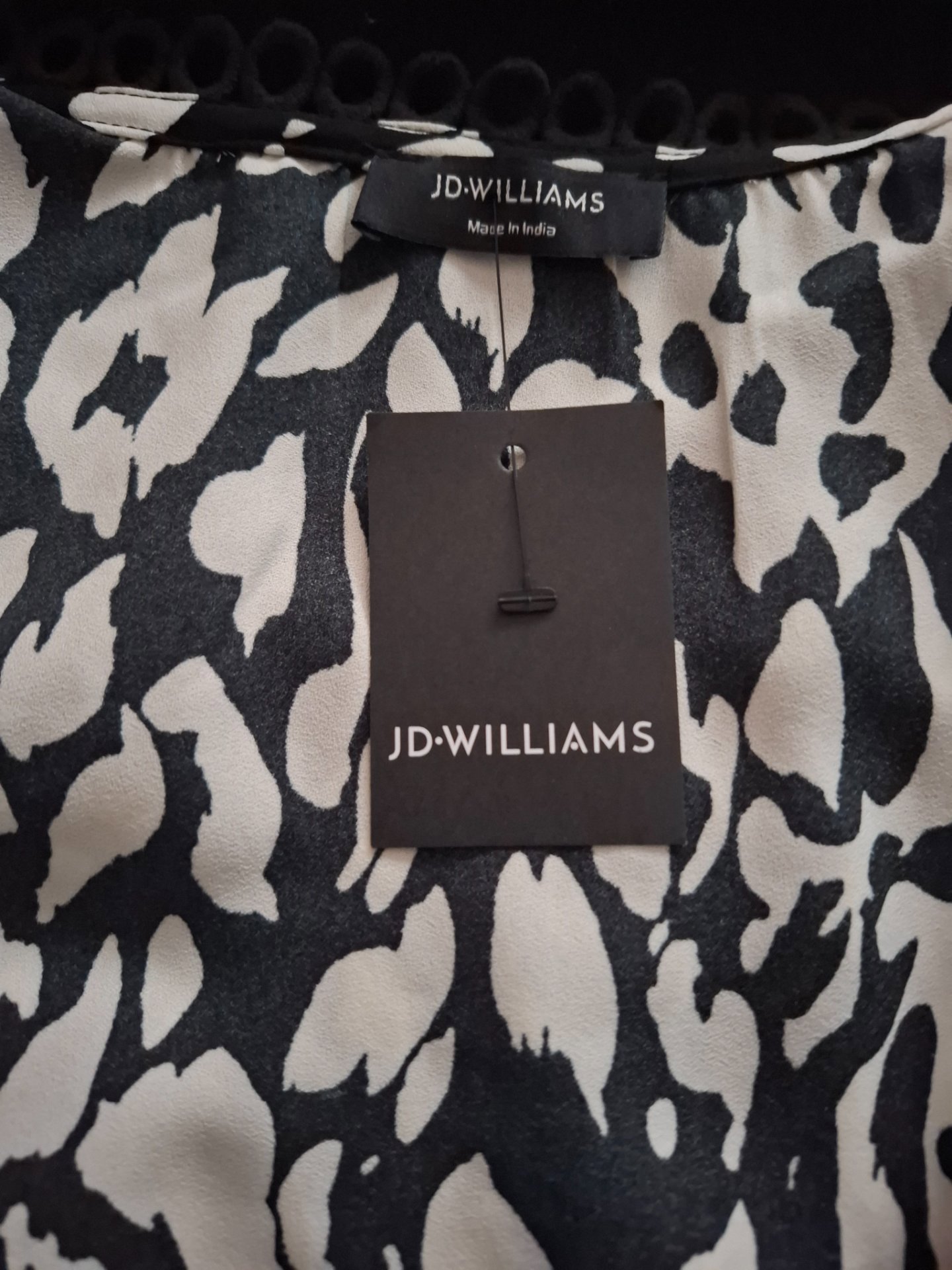 JD Williams Black and White Animal Print Midi Dress, JD Williams, 10, New condition — preloved on SilentSale®