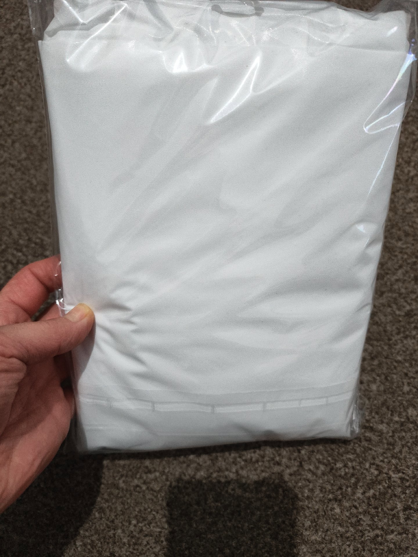 Hibachi King Size Mattress Protector 153 x 207 x 20 cm, Hibachi, King Size (153 x 207 x 20 cm), New condition — preloved on SilentSale®
