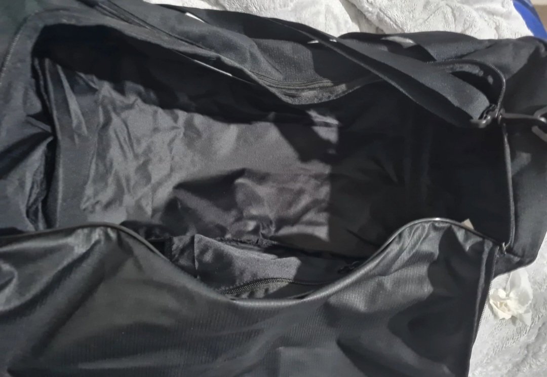 Nike Black Sports Gym, Nike, Large, New condition — preloved on SilentSale®