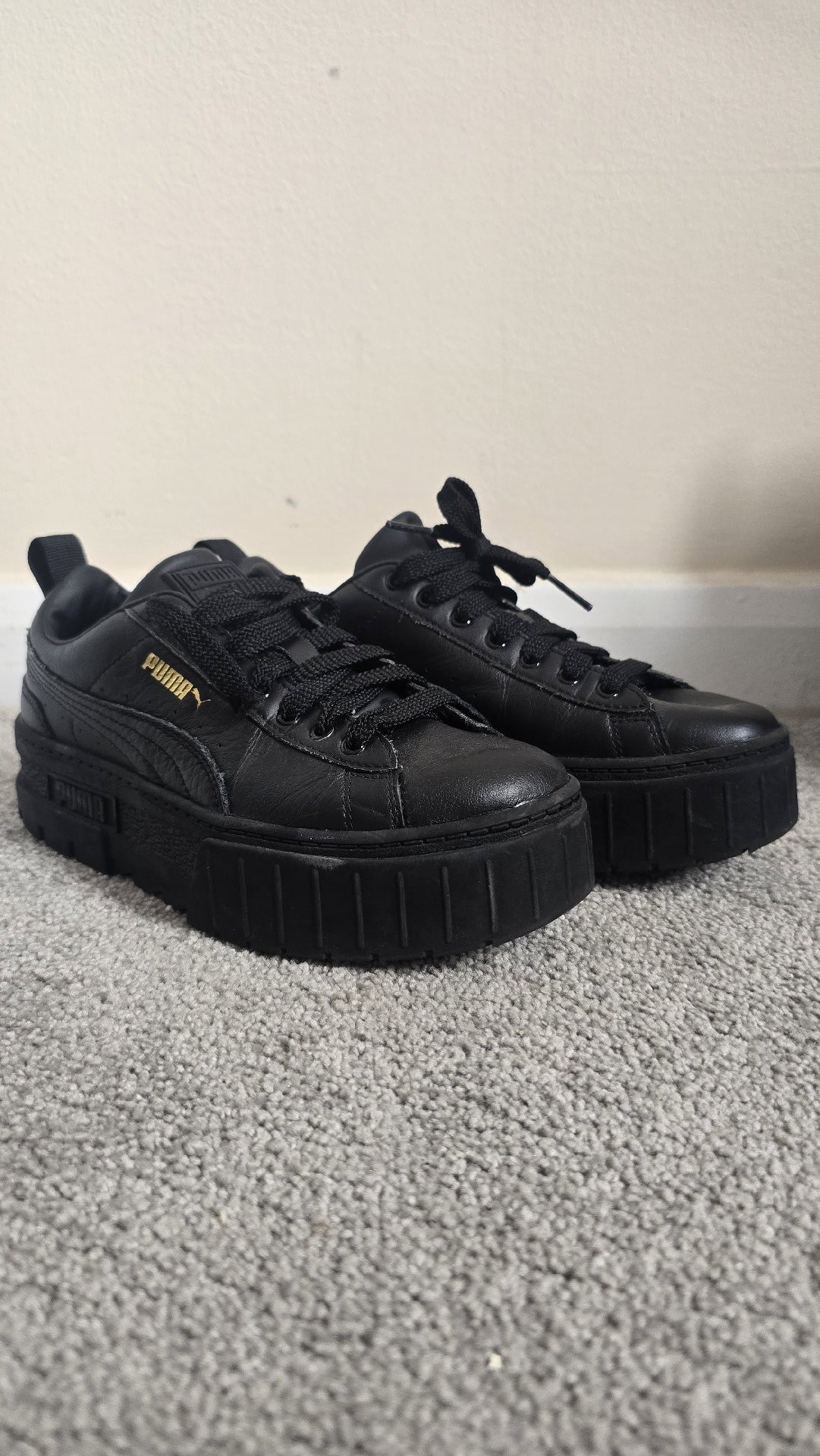 Puma Mayze Classic Women’s Trainers UK 4 Black, Puma, 4, Good condition — preloved on SilentSale®