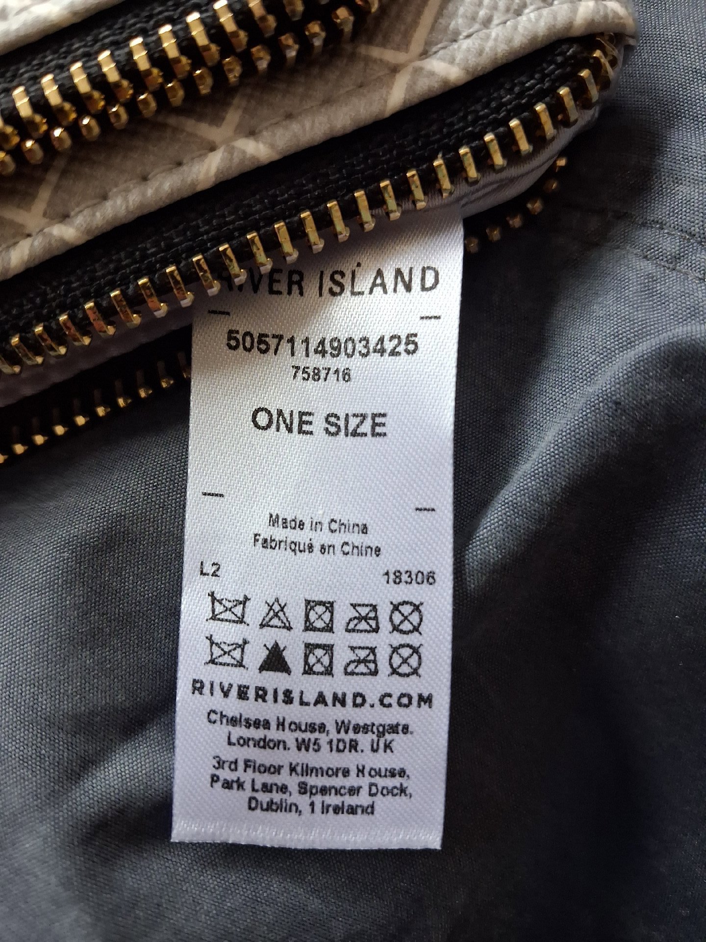 River Island Grey Patterned Coin Purse Wallet – One Size, River Island, Small, Like New condition — preloved on SilentSale®