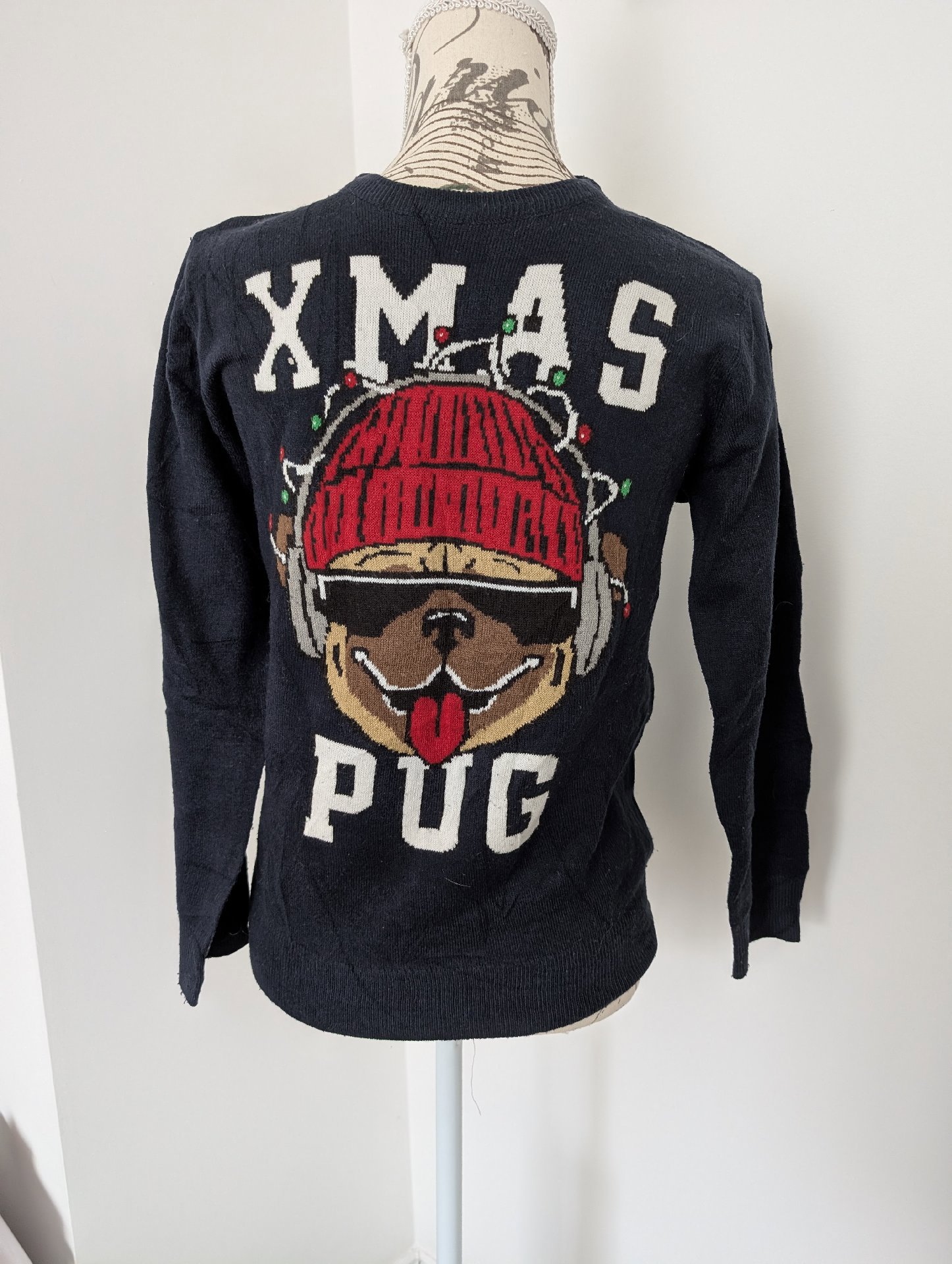Tim CA Navy Christmas Pug Jumper – 146-152, Tim CA, 146-152, Excellent condition — preloved on SilentSale®