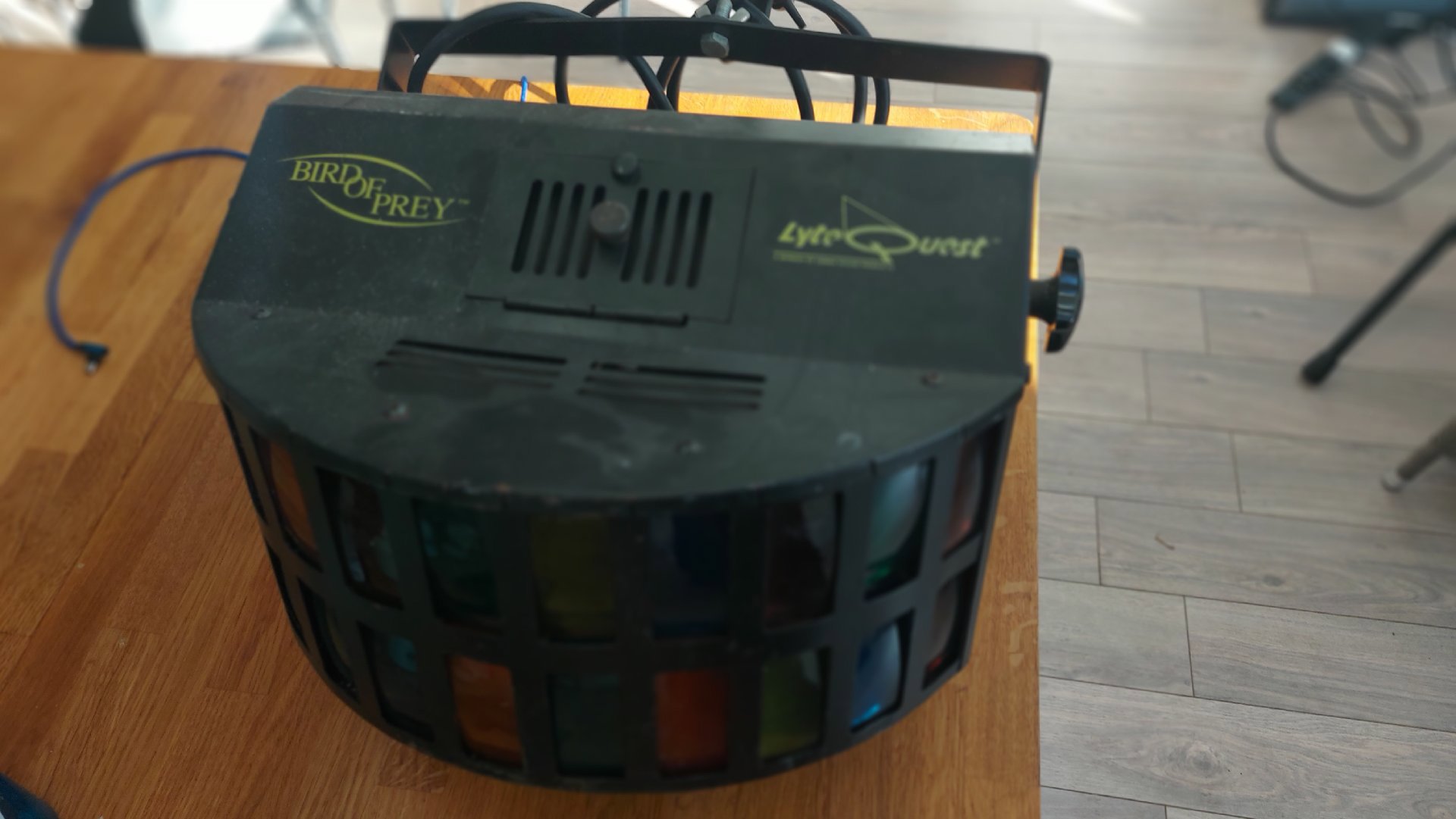 Bird of Prey LyteQuest Disco Light, Bird of Prey, One Size, Good condition — preloved on SilentSale®