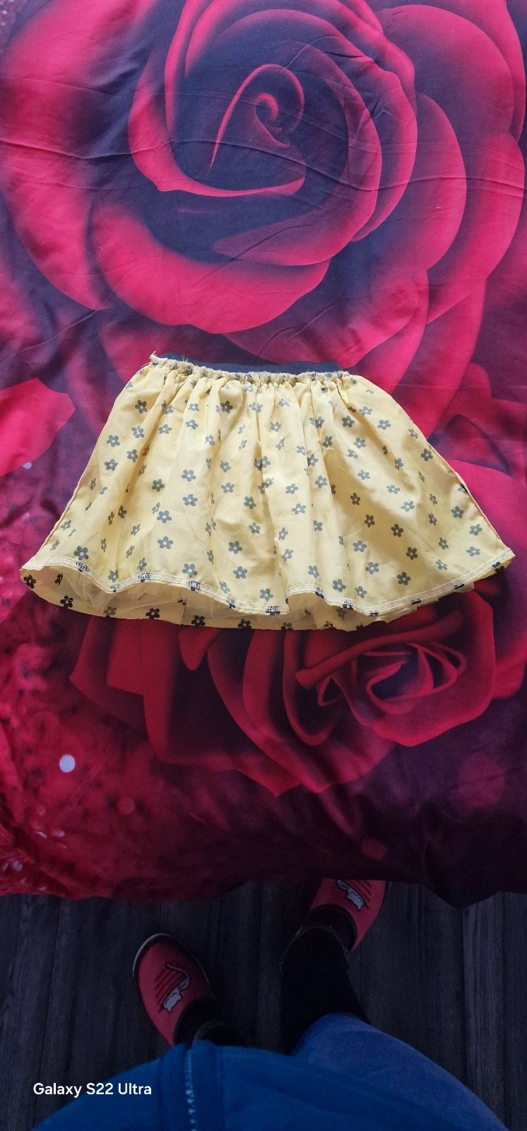 Girls skirt, F&F, One size, Excellent condition — preloved on SilentSale®