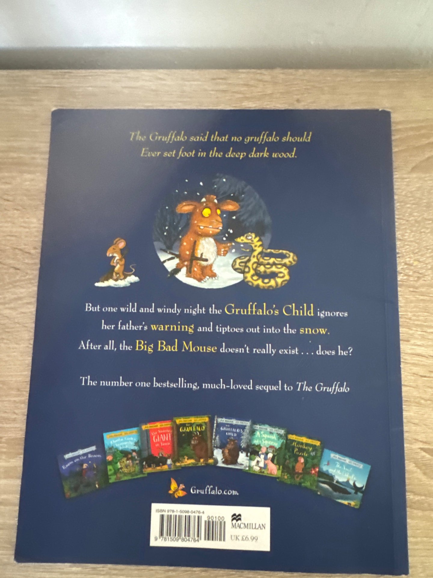 The Gruffalo's Child — Julia Donaldson, Pan Macmillan, One Size, Good condition — preloved on SilentSale®
