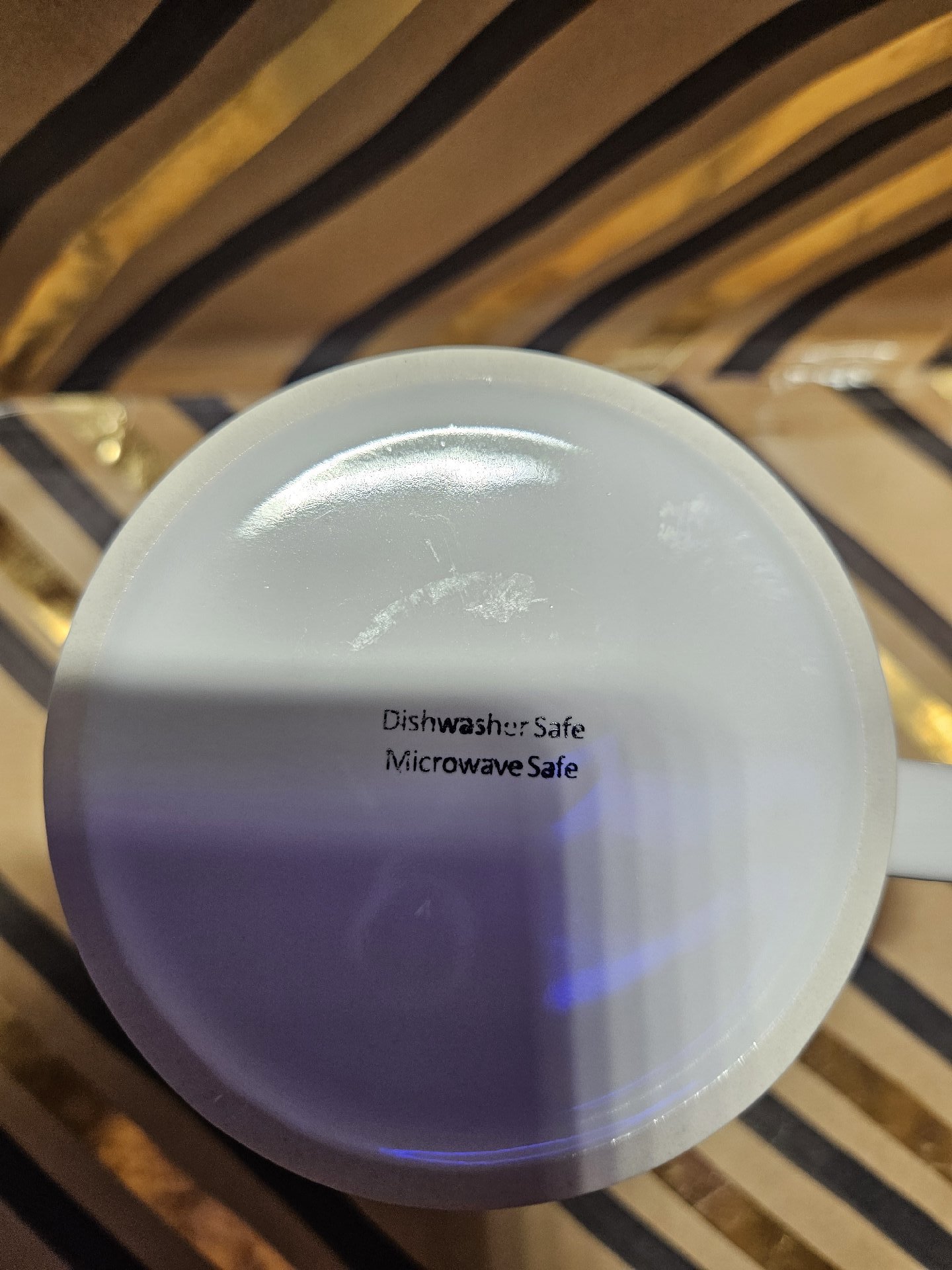 Do Not Disturb White Ceramic Mug with Handle, Unbranded, One Size, New condition — preloved on SilentSale®