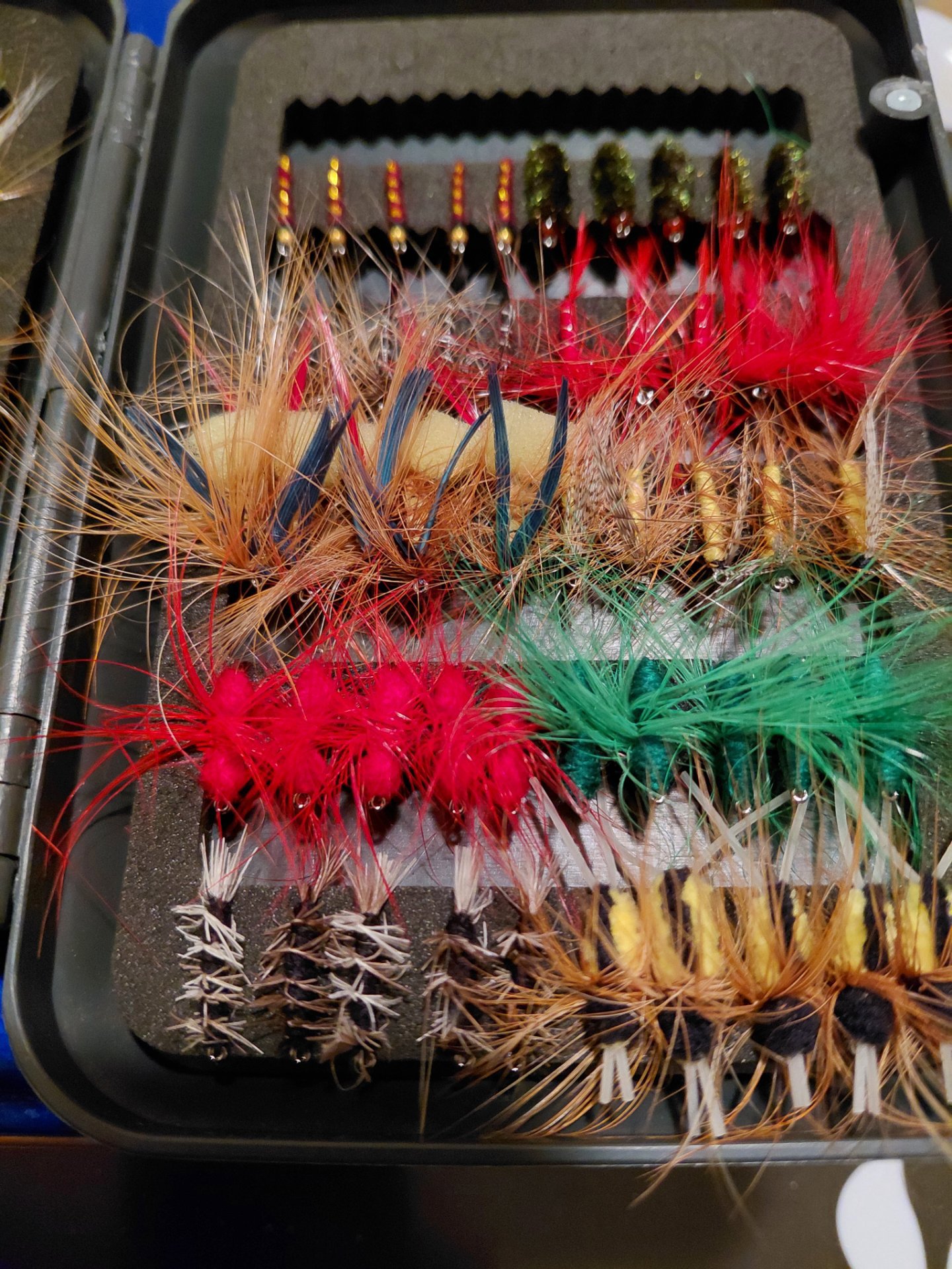 Fly fishing lures, Unbranded, One Size, Excellent condition — preloved on SilentSale®