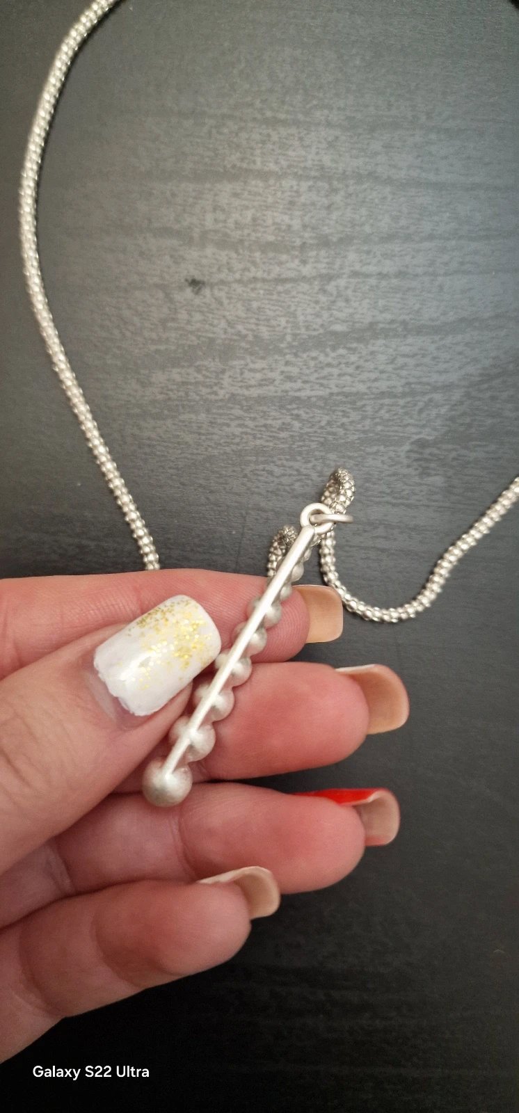 Necklace, Unbranded, One Size, New condition — preloved on SilentSale®