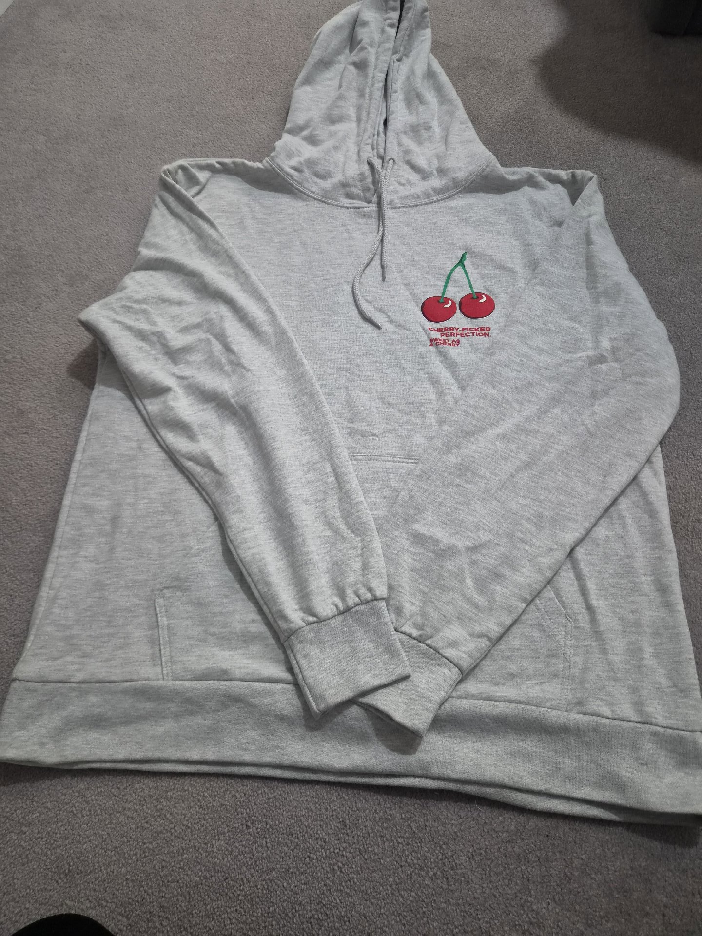 Grey Hoodie with Cherry Print – Size Large, Unbranded, L, Excellent condition — preloved on SilentSale®