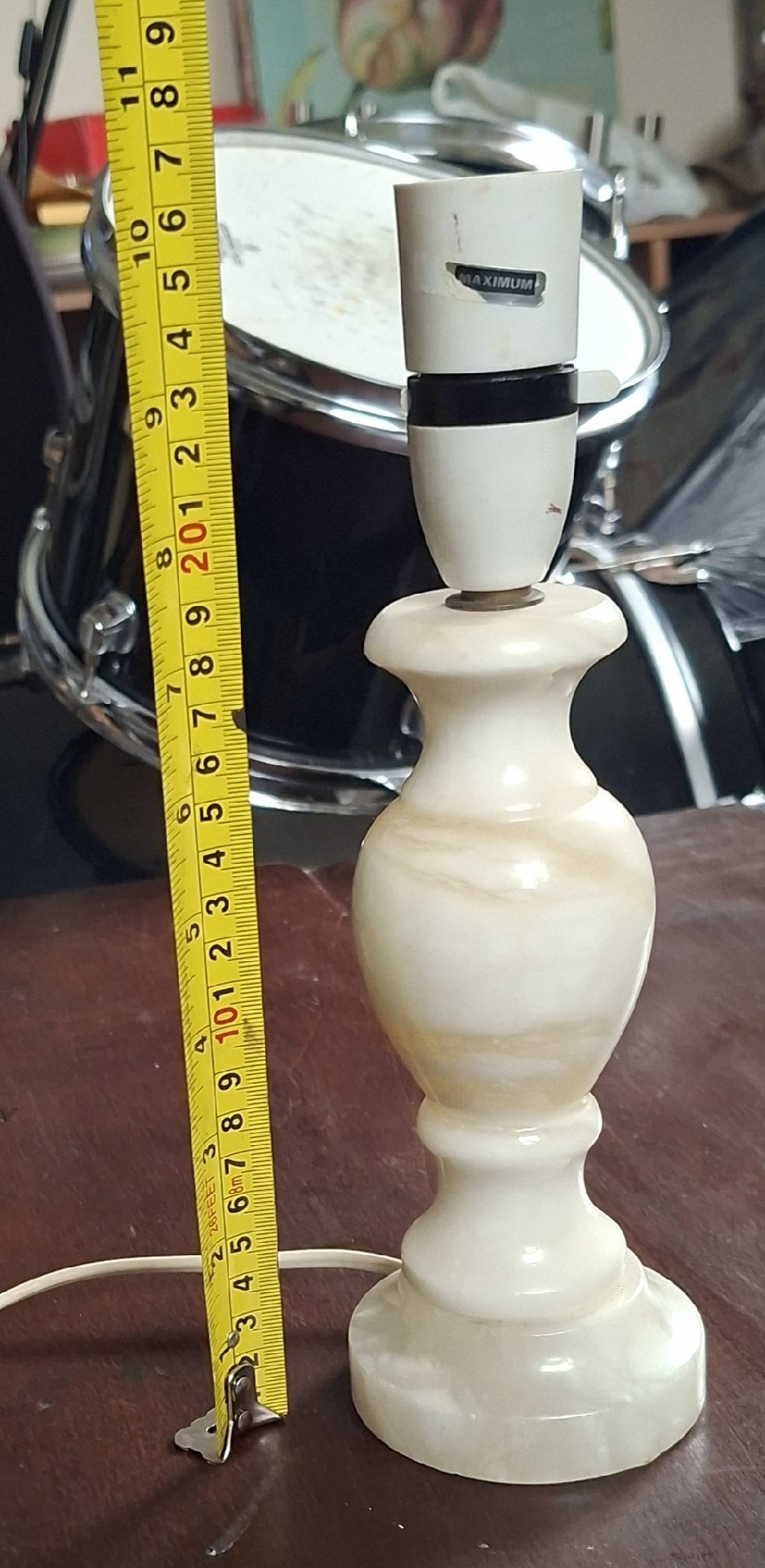 Vintage Cream Marble Table Lamp Base – Approx 20cm Tall, Vintage, 20cm height, Good condition — preloved on SilentSale®