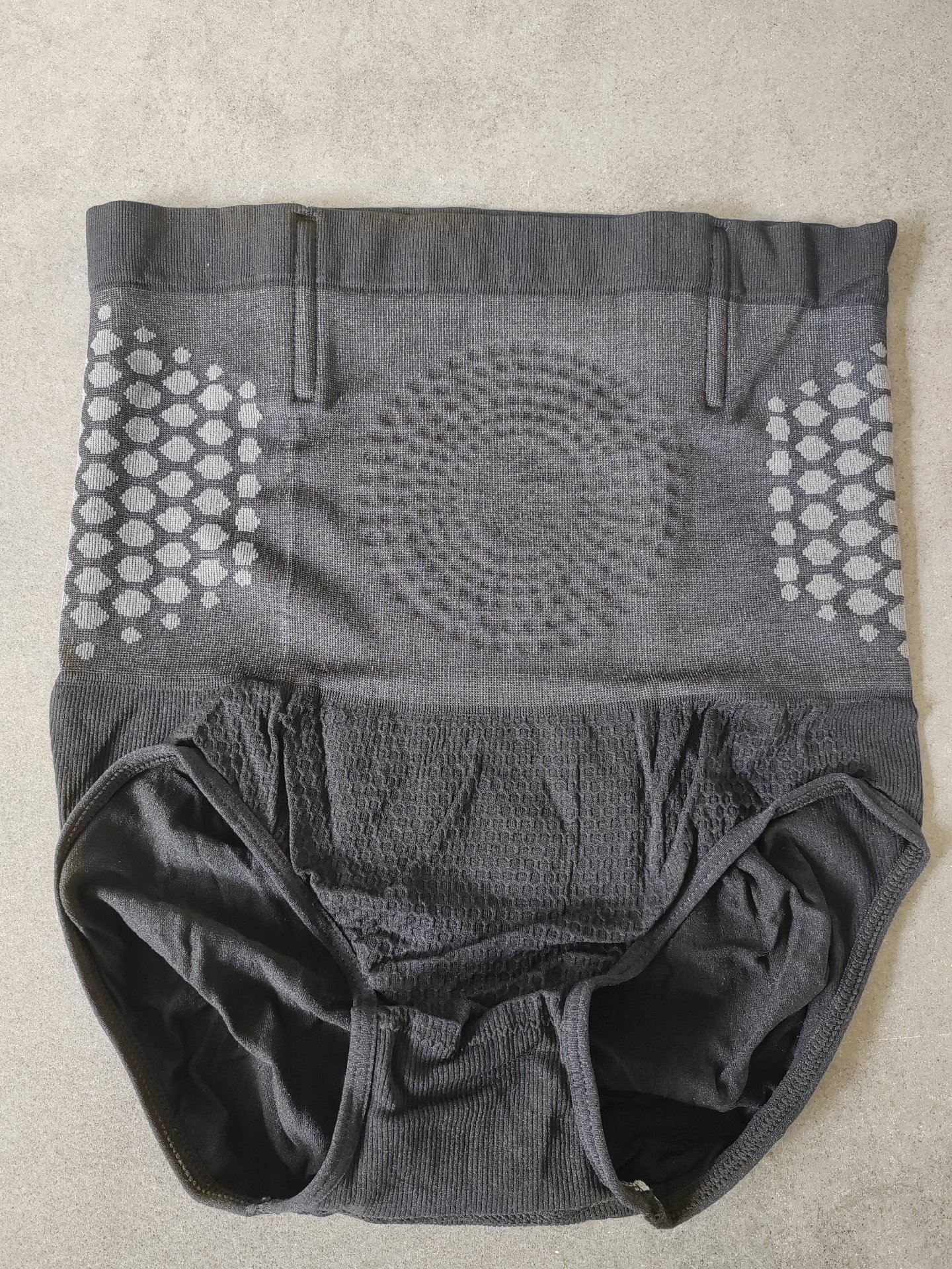 Tummy control , Unbranded, XL, Excellent condition — preloved on SilentSale®