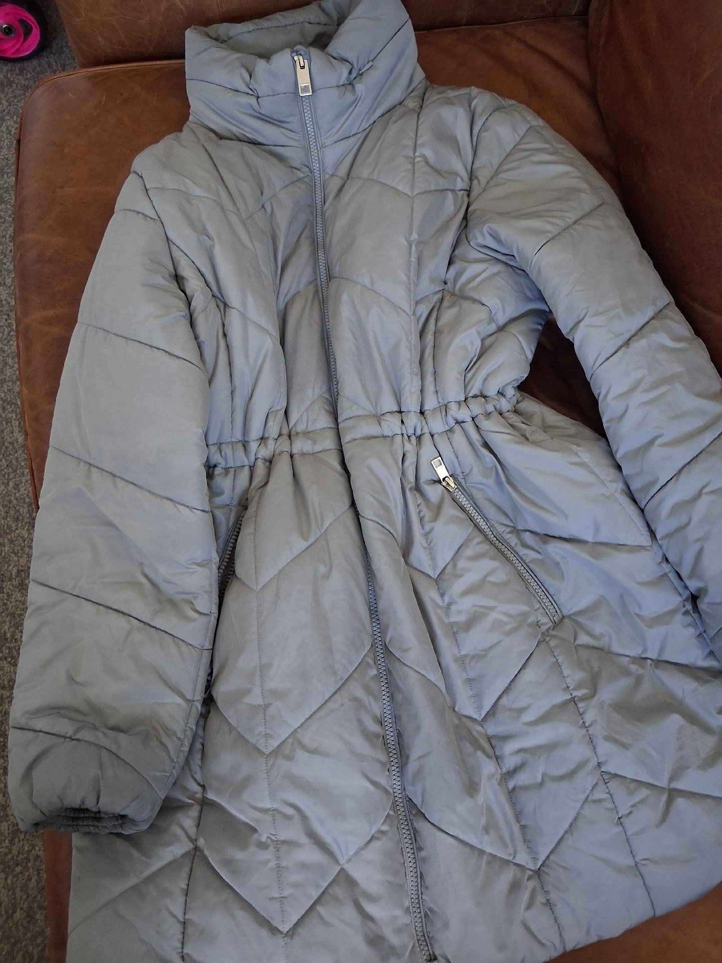 Grey Quilted Puffer Coat with Waist Detail, Unbranded, 18, Excellent condition — preloved on SilentSale®