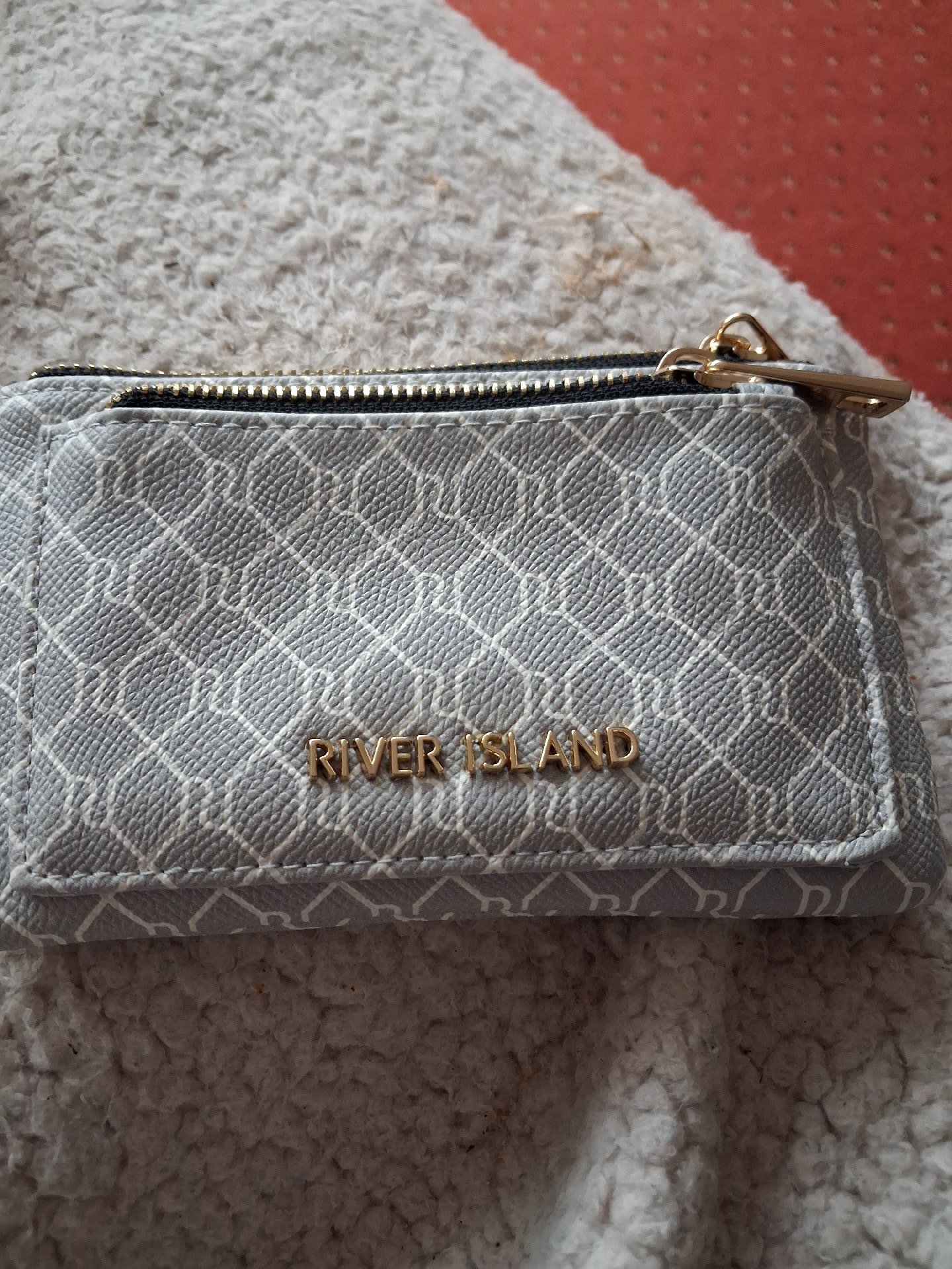 River Island Grey Patterned Coin Purse Wallet – One Size, River Island, Small, Like New condition — preloved on SilentSale®
