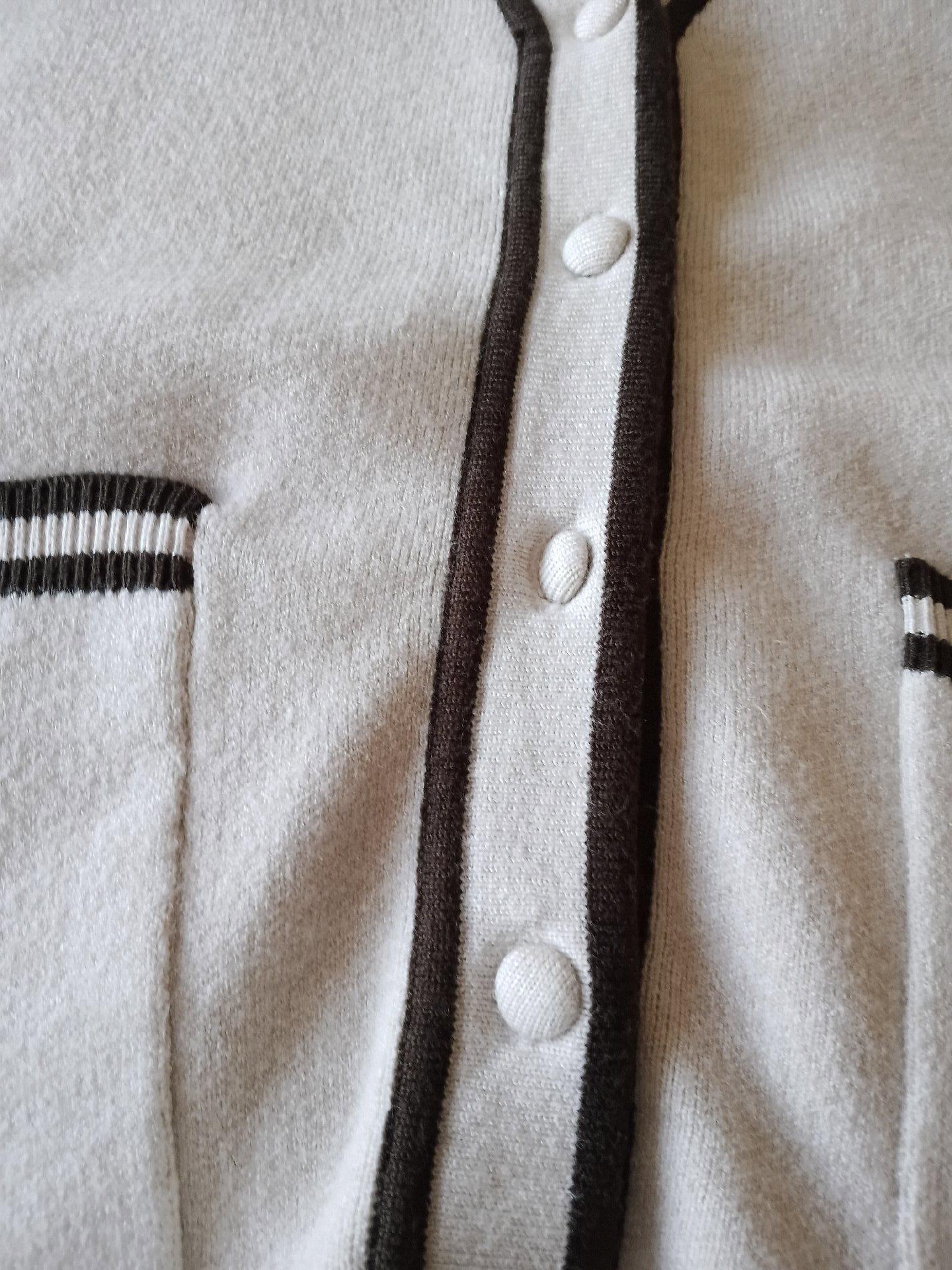Threadbare Cream Cardigan with Brown Trim – XS UK 8, Threadbare, XS UK 8, Excellent condition — preloved on SilentSale®
