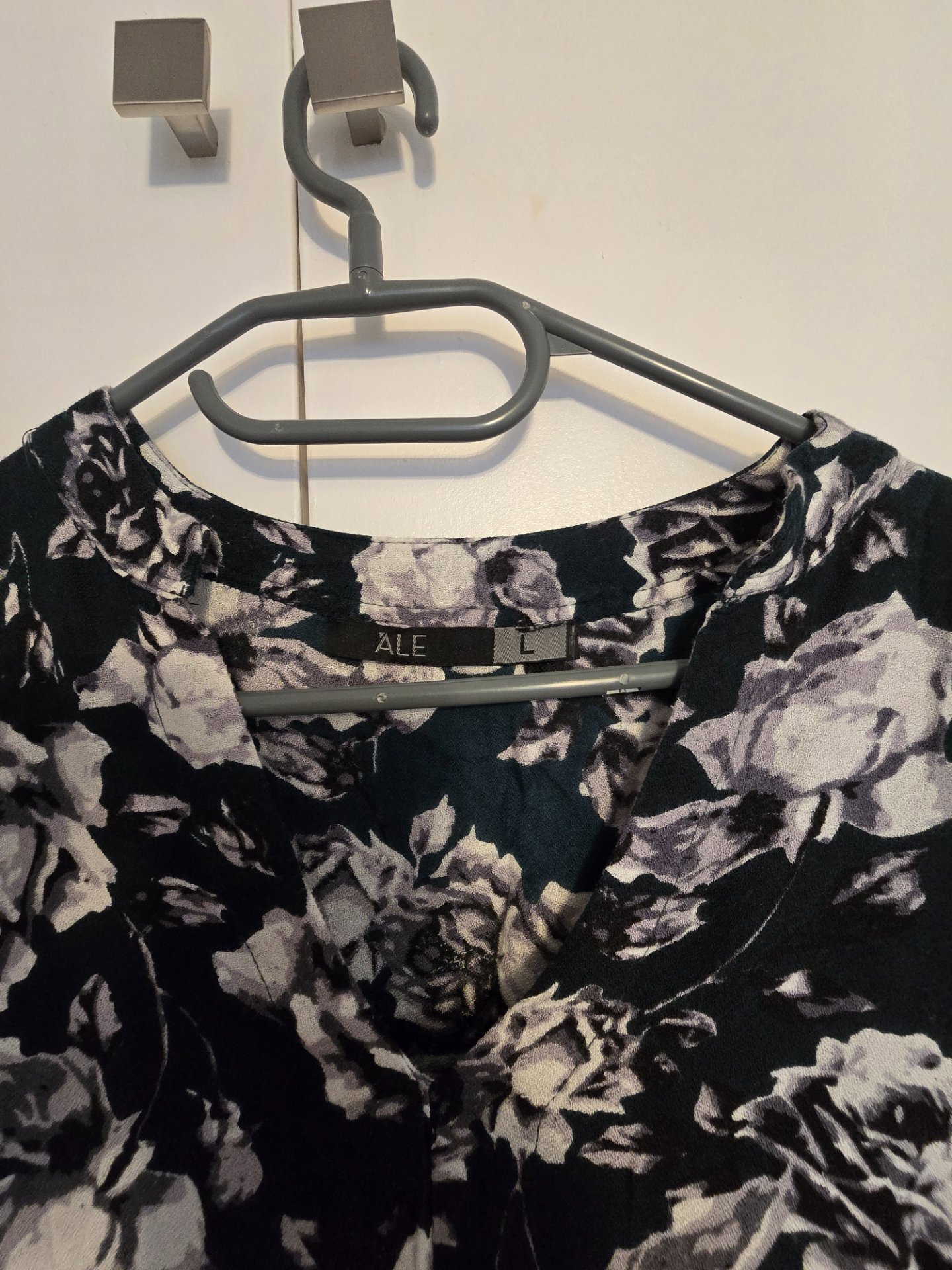 Floral printed dress, ALE, L, Good condition — preloved on SilentSale®