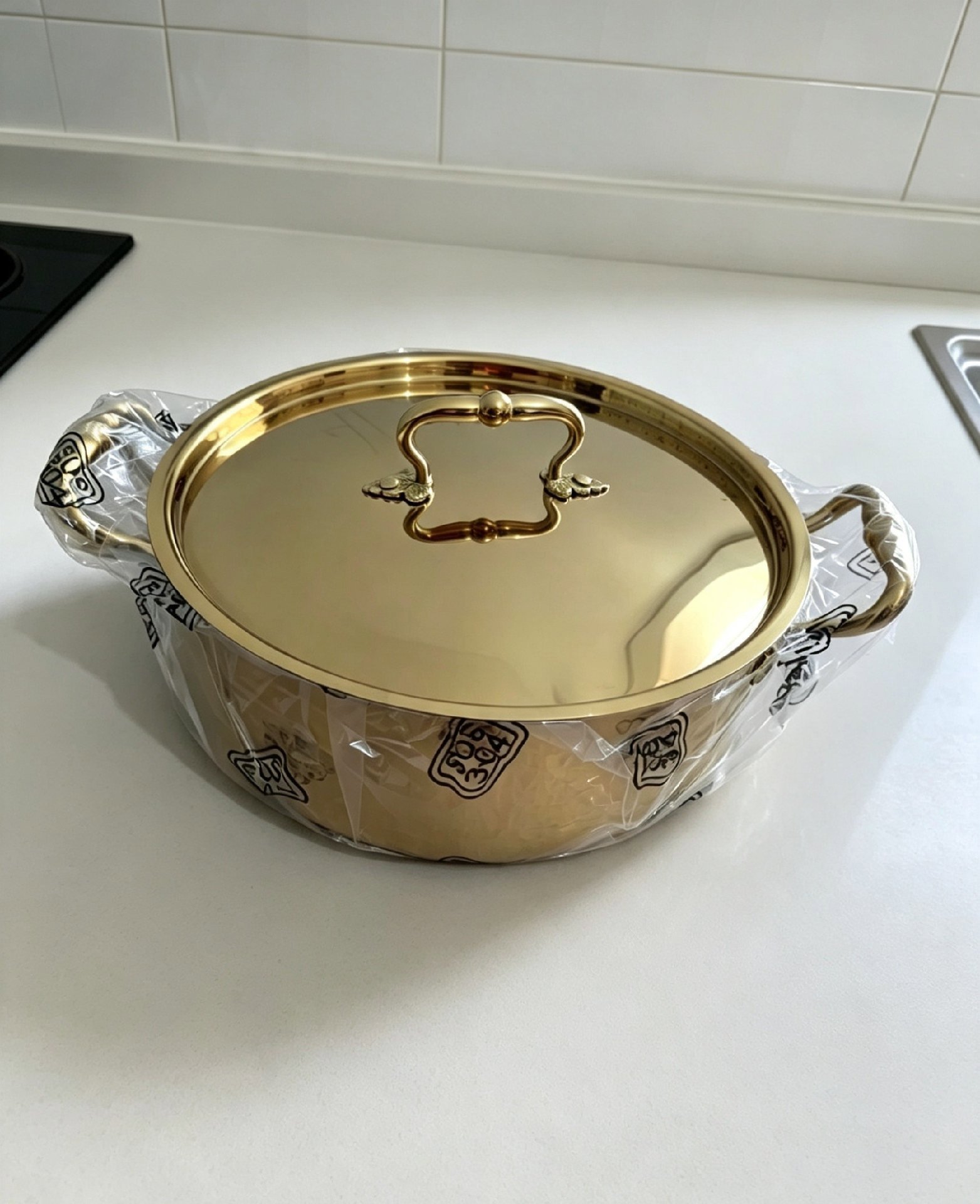 Luxury heavy duty 32cm stainless steel cooking pot , Unbranded, Large, New condition — preloved on SilentSale®