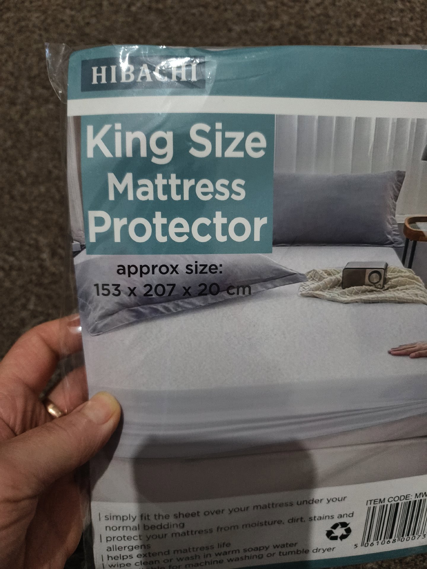 Hibachi King Size Mattress Protector 153 x 207 x 20 cm, Hibachi, King Size (153 x 207 x 20 cm), New condition — preloved on SilentSale®