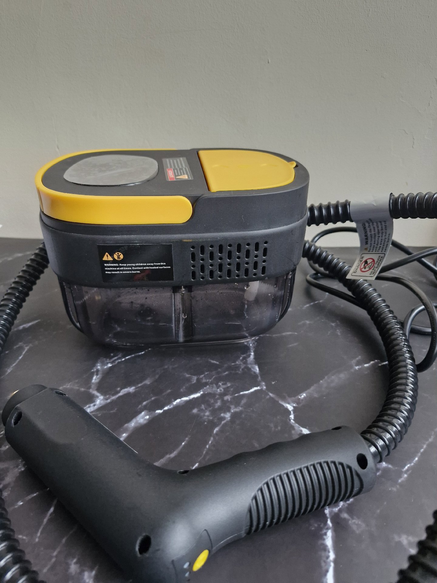 Stanley Portable Air Compressor Pump, Stanley, One Size, Excellent condition — preloved on SilentSale®