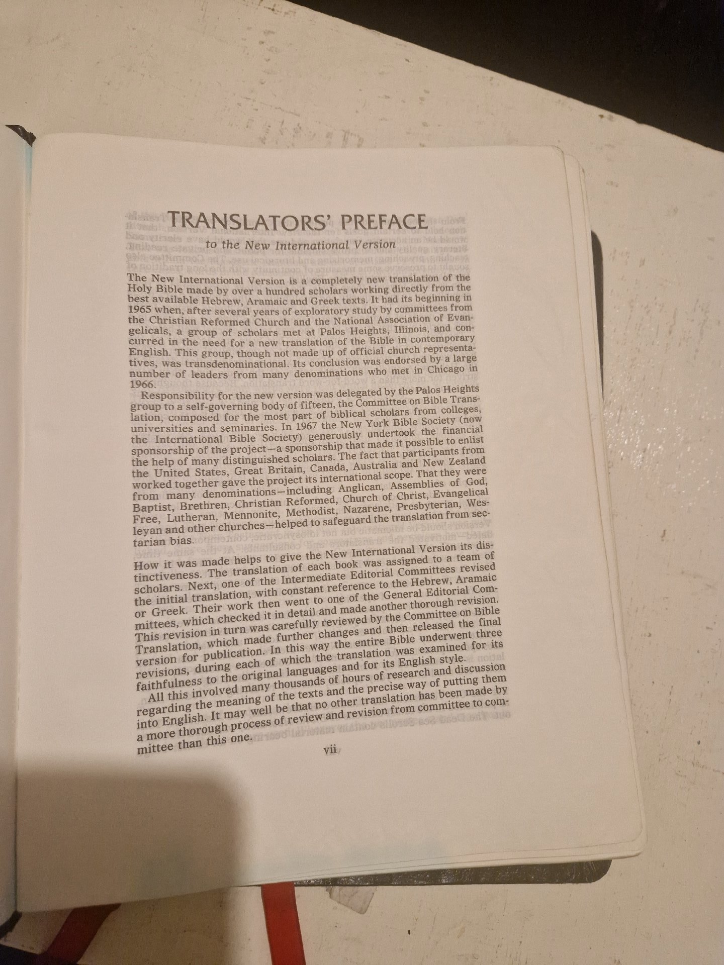 Leather-bound Holy Bible, International Version, International, One Size, Excellent condition — preloved on SilentSale®
