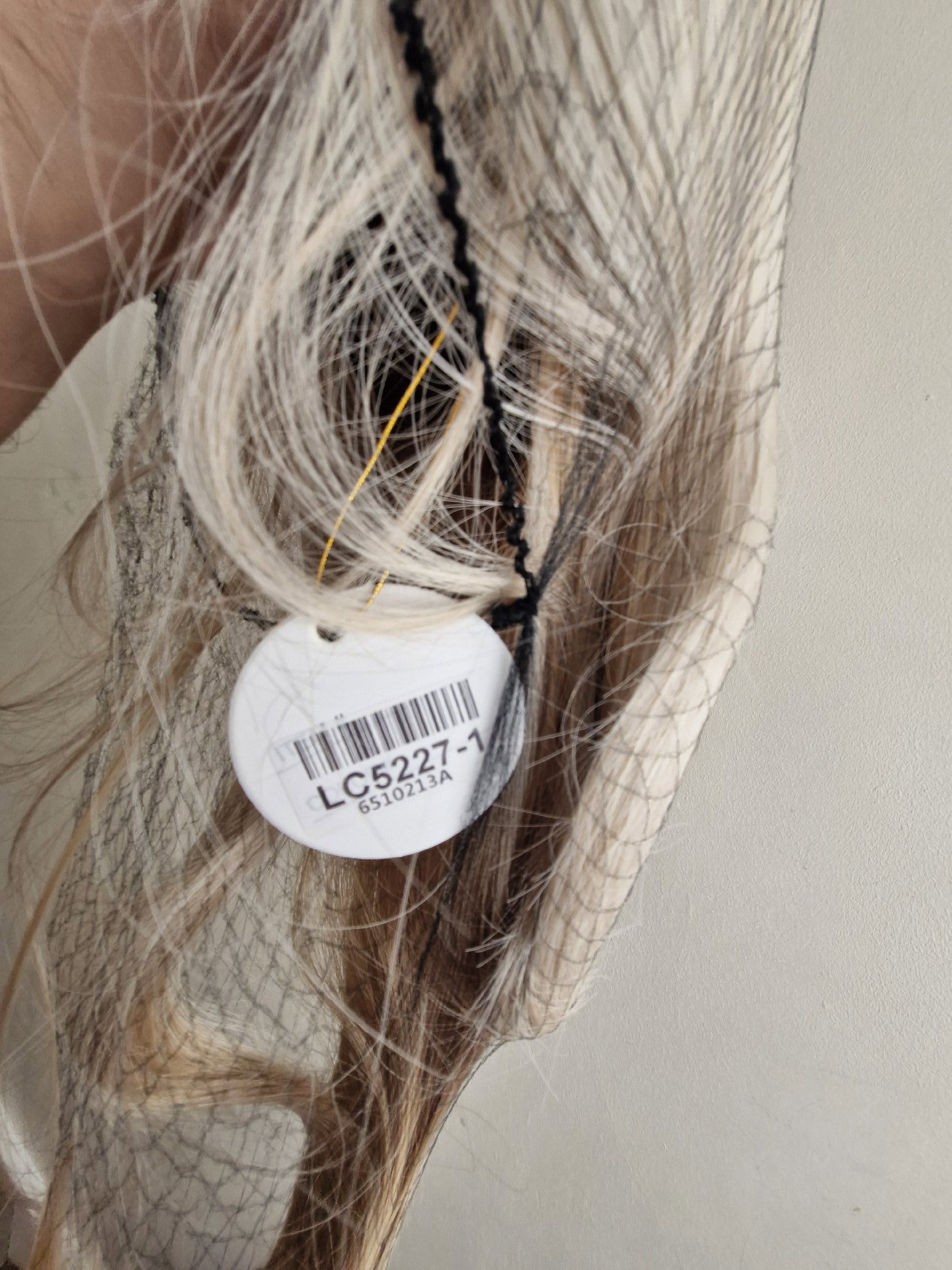 Blonde Hairpiece Wig with Netting, Unbranded, One Size, New condition — preloved on SilentSale®