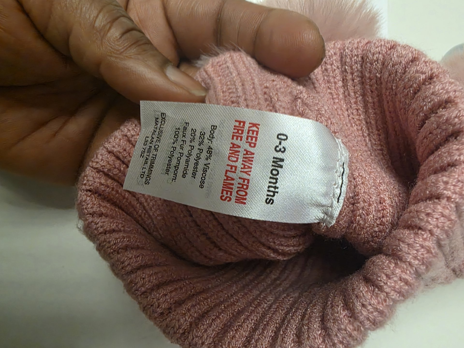 Baby Pink Double Pom-Pom Knit Beanie (0-3 Months), Baby, 0-3M, New condition — preloved on SilentSale®