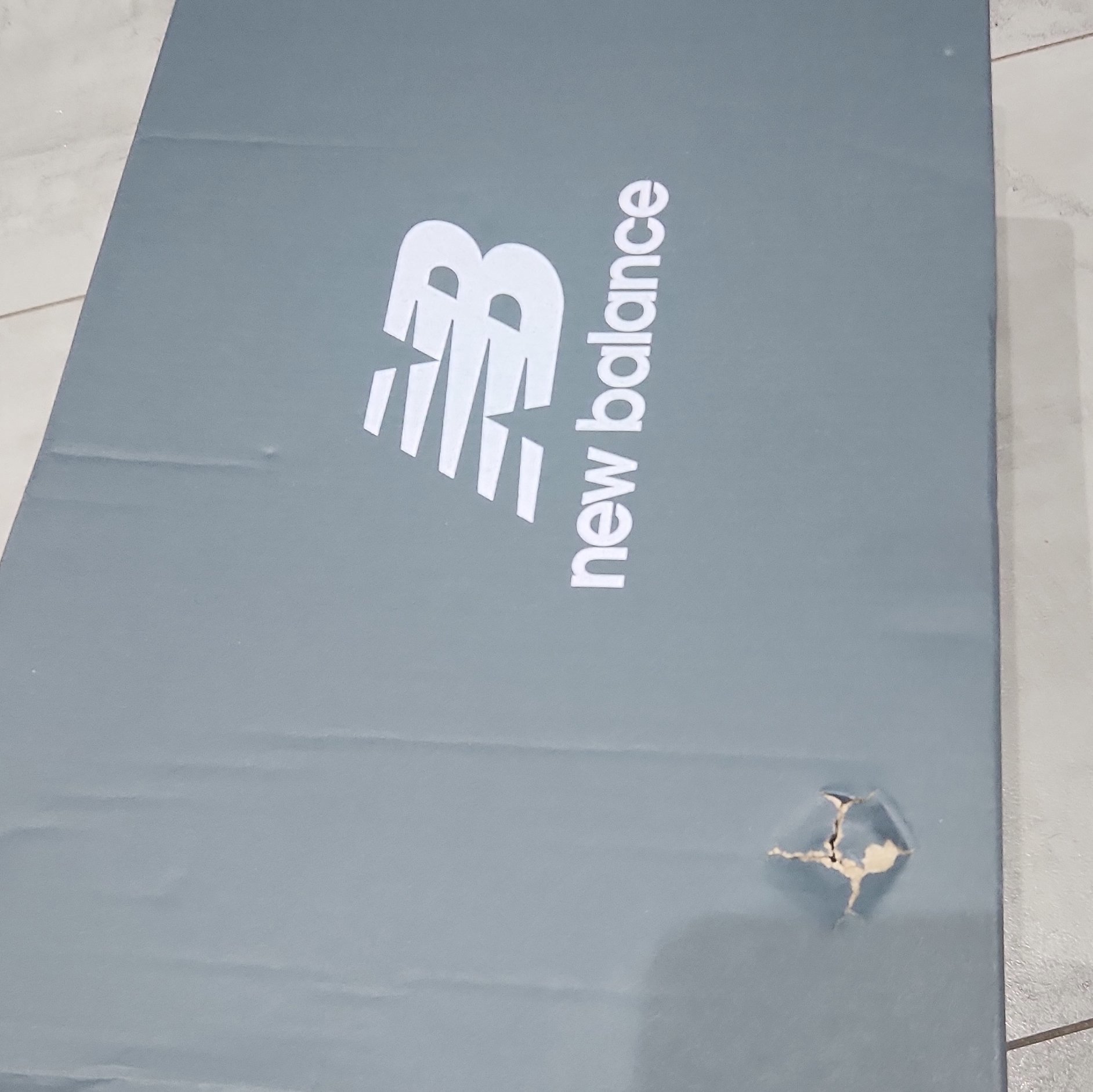 New Balance White Suede Trainers – UK 10, New Balance, 10, New condition — preloved on SilentSale®