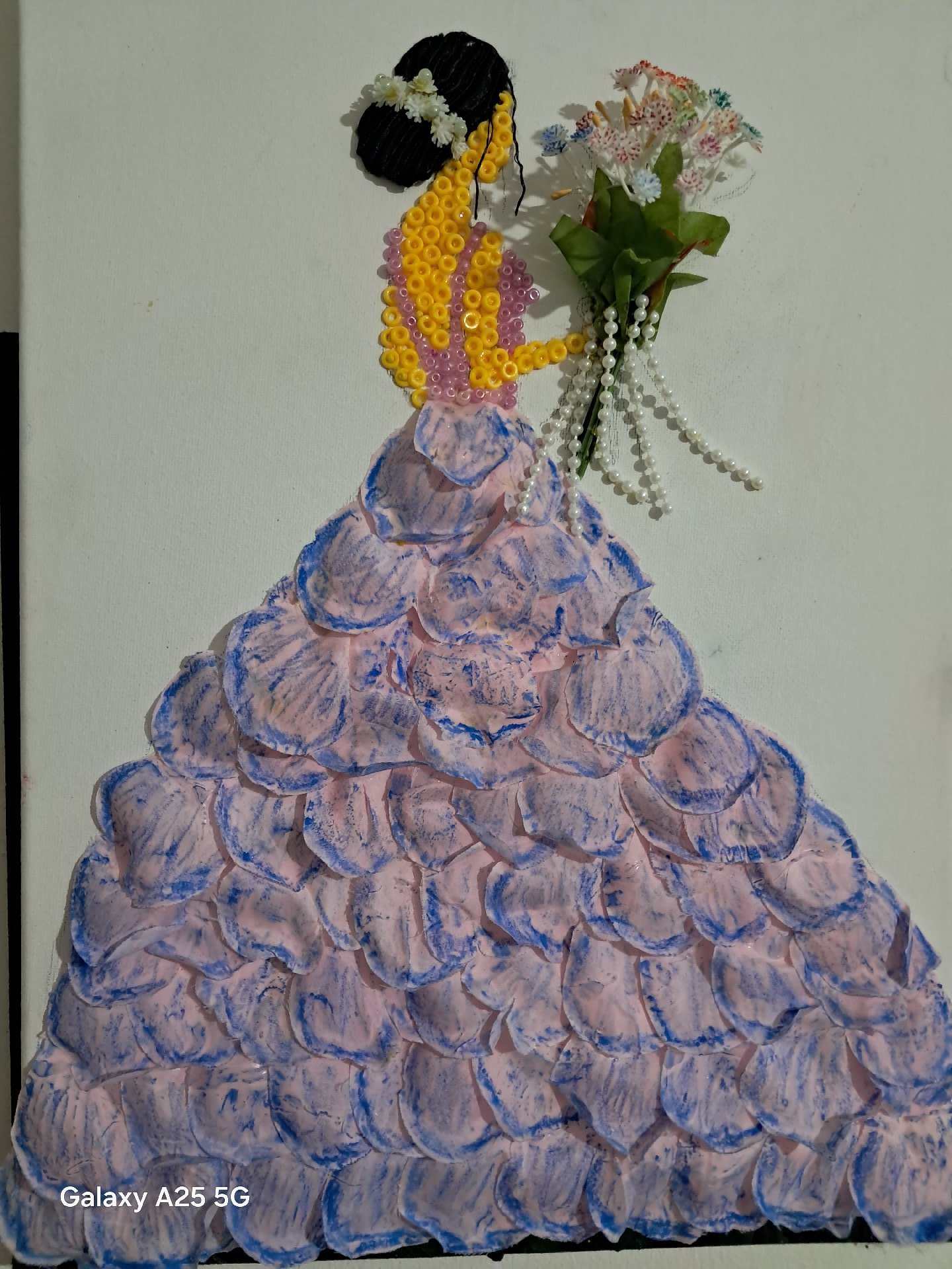 Handmade 3D Mixed Media Wall Art of Woman in Dress, selfmade, One Size, Excellent condition — preloved on SilentSale®