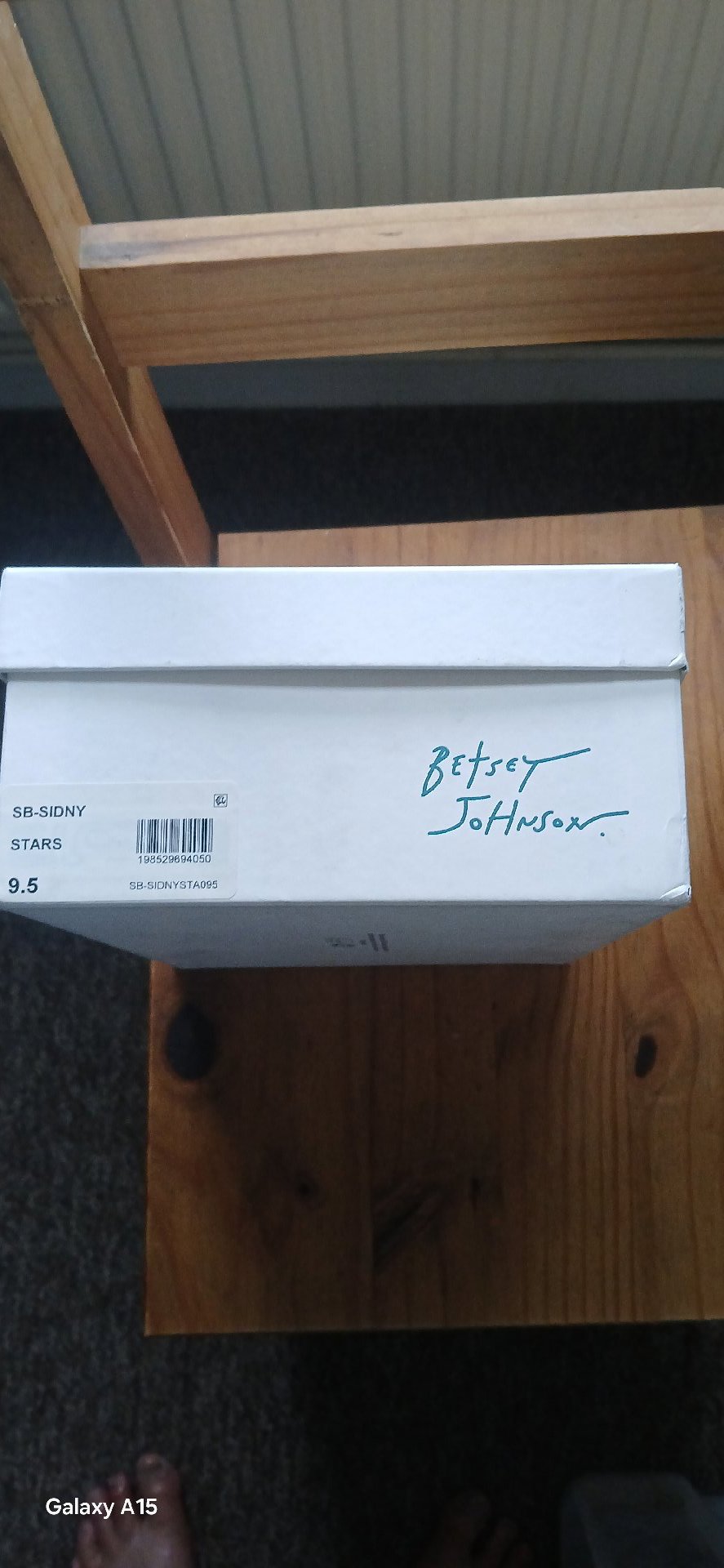 Betsey Johnson Sidny Stars Embellished Trainers – Size 7.5, Betsey Johnson, 7.5, New condition — preloved on SilentSale®