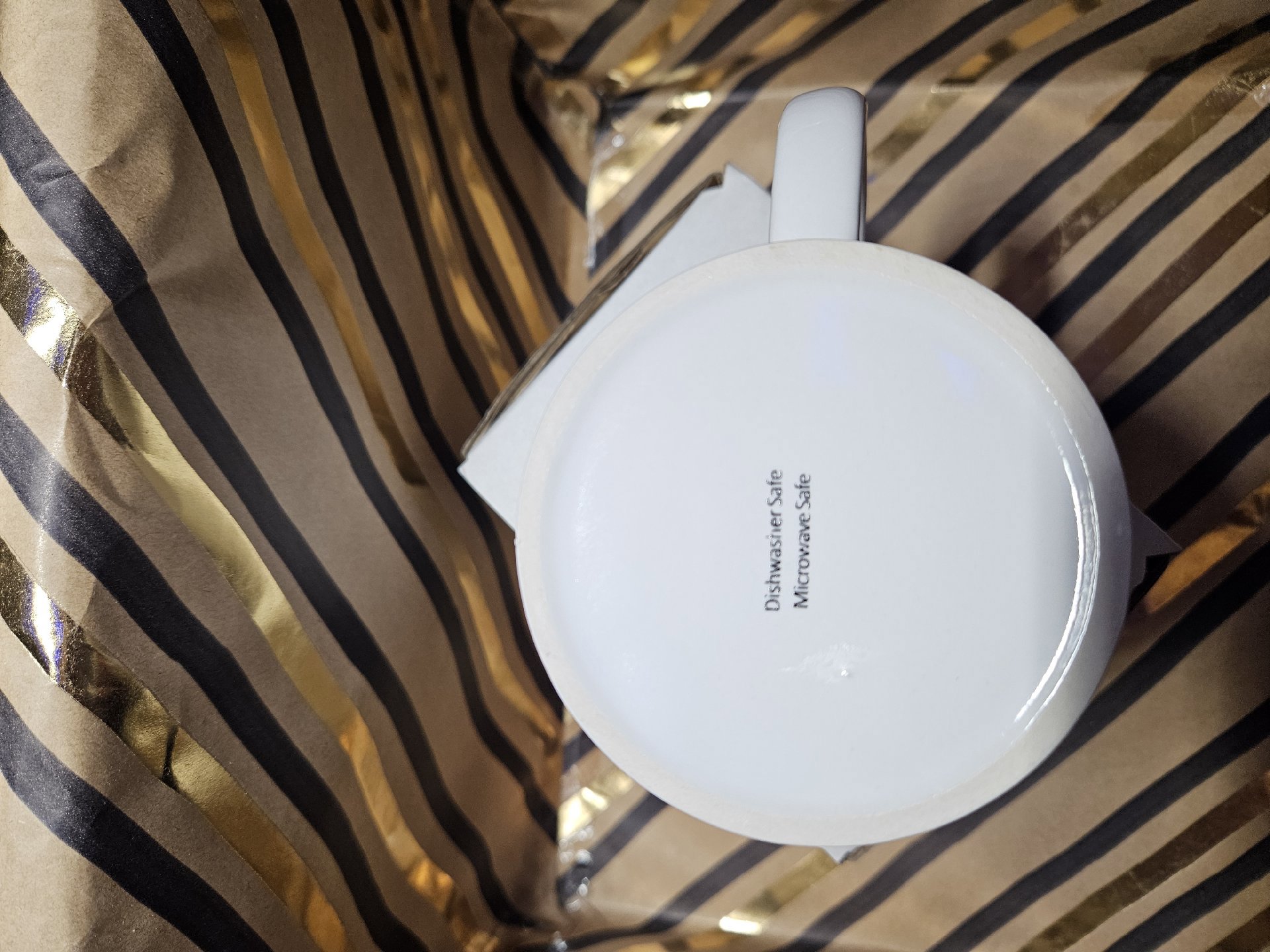 Ceramic Mug with Family Quote, Unbranded, One Size, New condition — preloved on SilentSale®