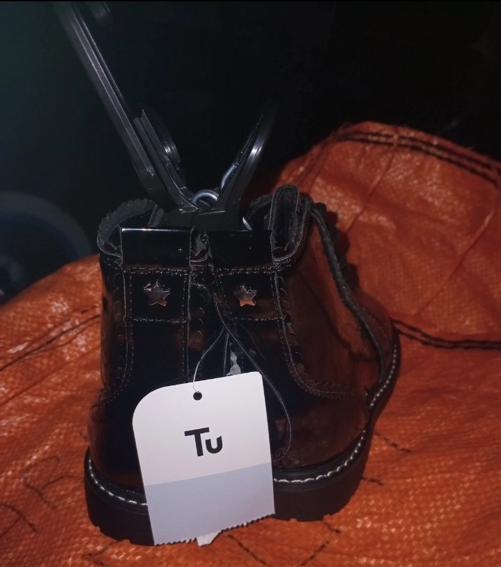 Kids Black Patent Leather Lace-Up Ankle Boots, TU, 8, New condition — preloved on SilentSale®