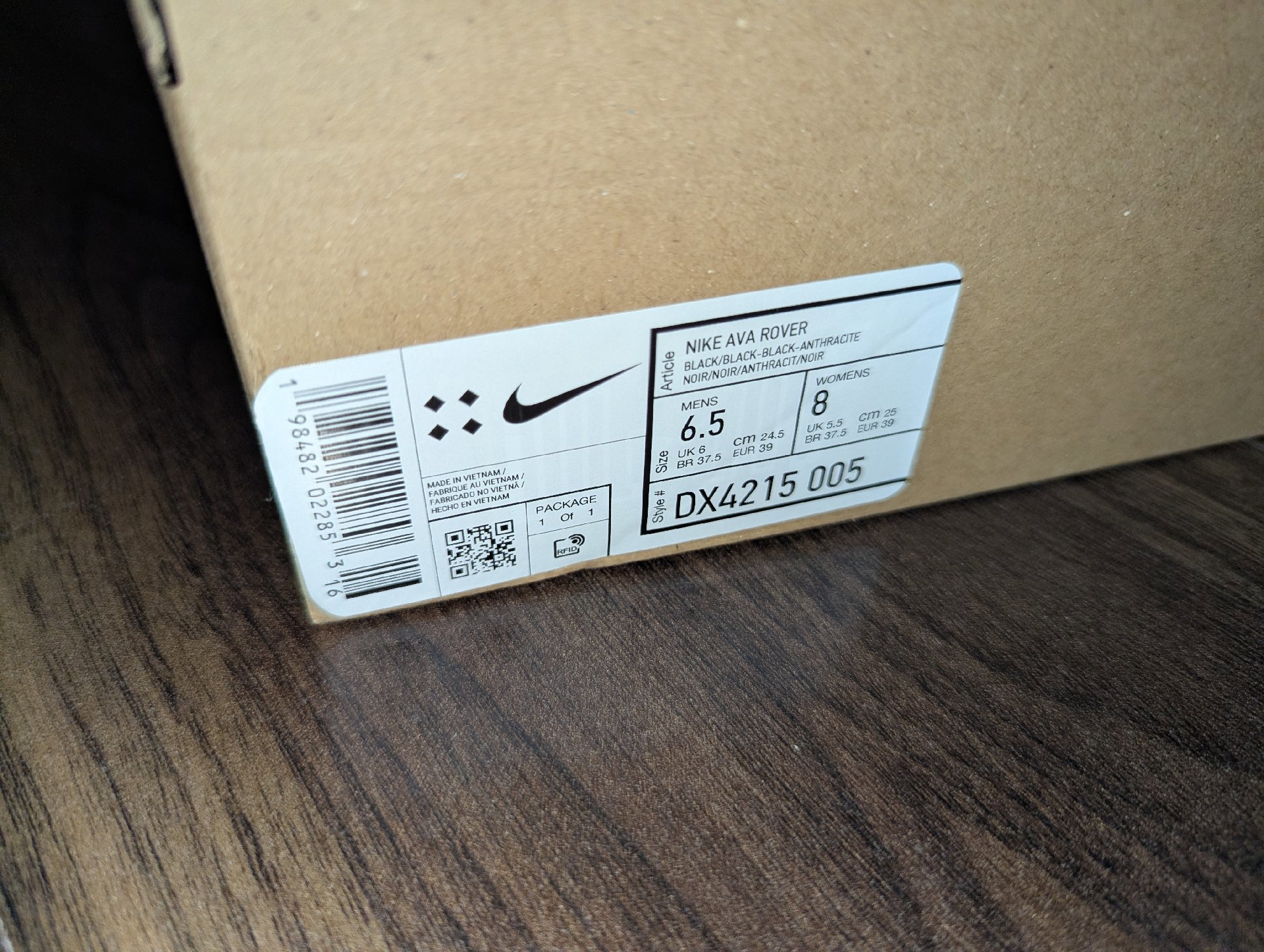 Nike Black Running Trainers – UK 6, Nike, 6, New condition — preloved on SilentSale®